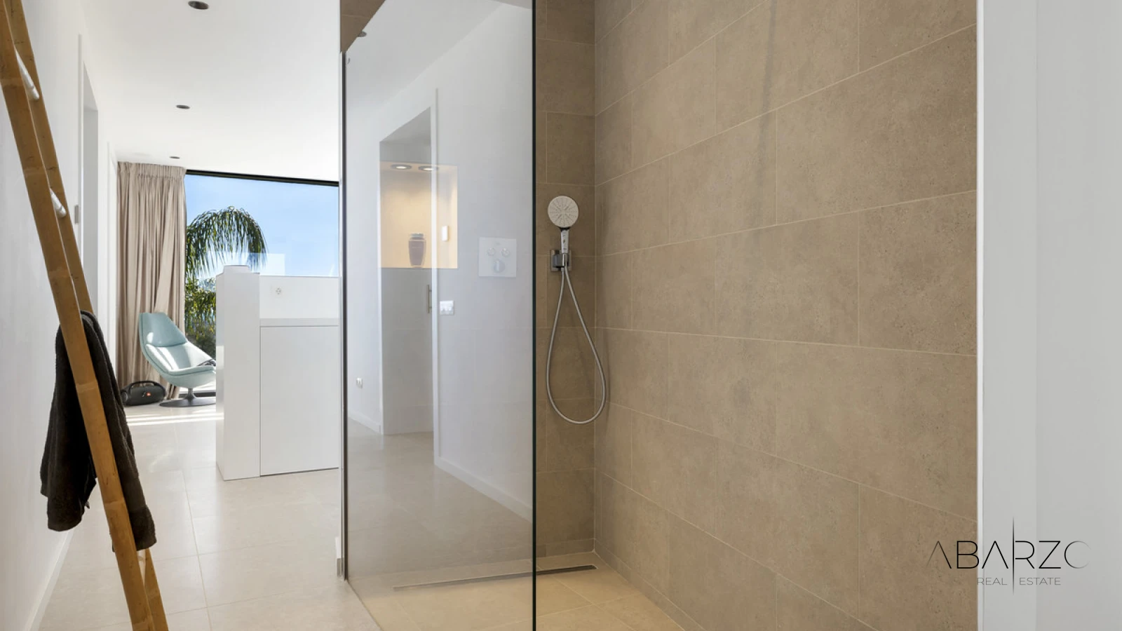 Newly Built Contemporary Villa in La Alquería, Benahavís with Panoramic Sea and Golf Views — interior, La Alquería, Benahavís (30 of 43)