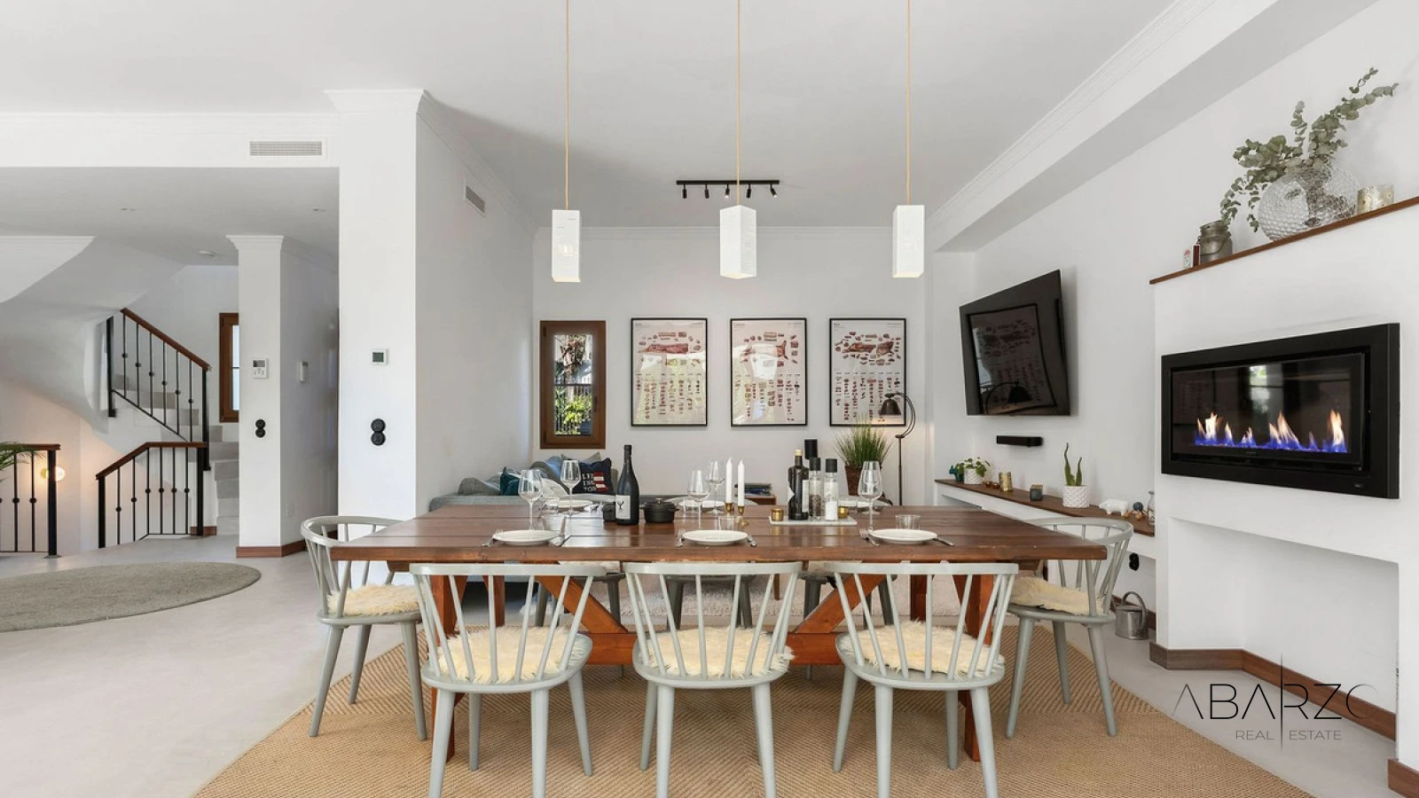 Renovated 4-Bedroom Villa with Sea Views and Private Pool in Estepona East — interior, New Golden Mile, Estepona (19 of 38)