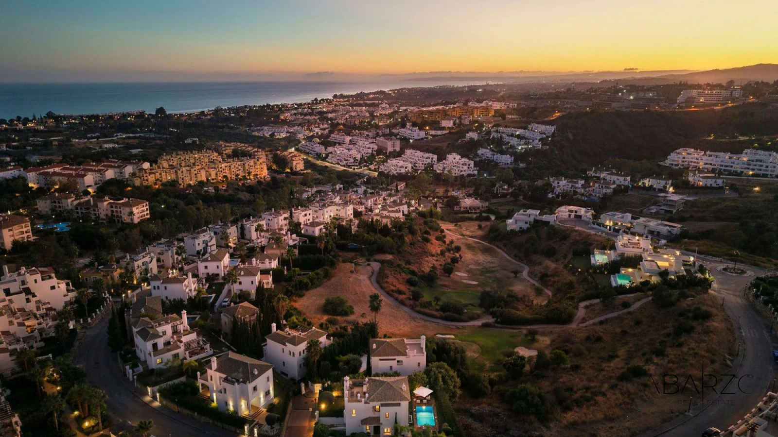 Renovated 4-Bedroom Villa with Sea Views and Private Pool in Estepona East — interior, New Golden Mile, Estepona (37 of 38)