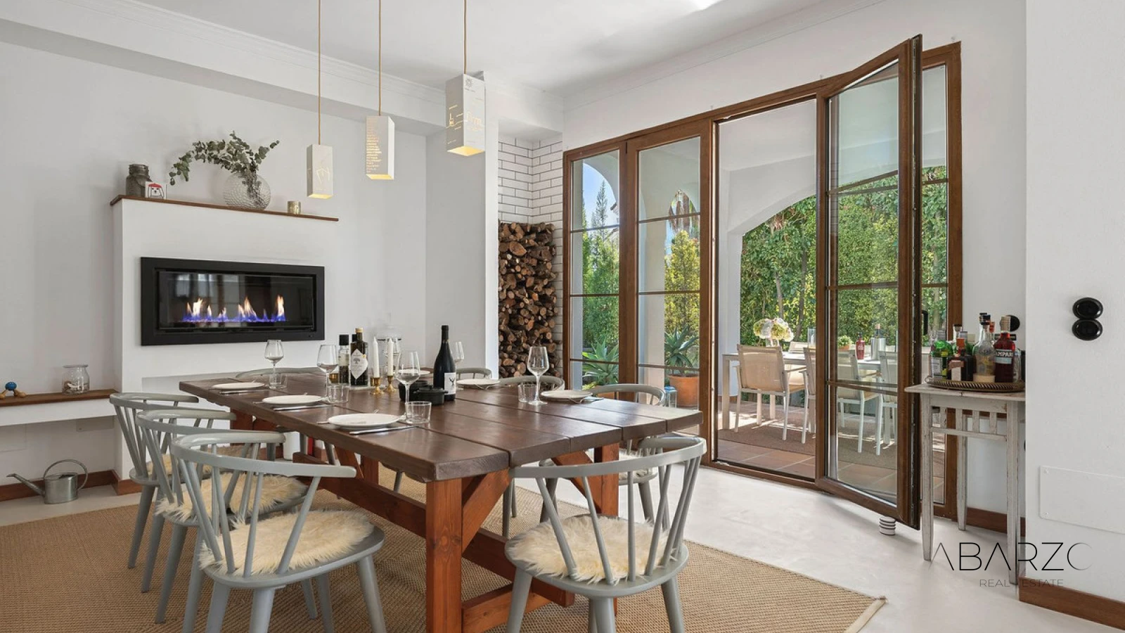 Renovated 4-Bedroom Villa with Sea Views and Private Pool in Estepona East — interior, New Golden Mile, Estepona (10 of 38)