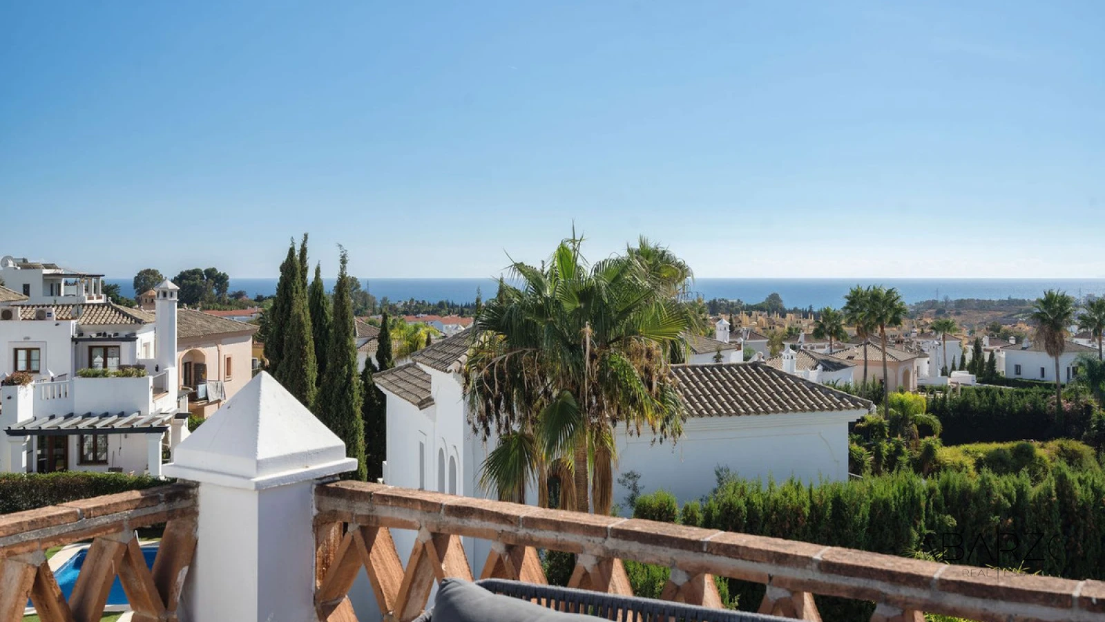 Renovated 4-Bedroom Villa with Sea Views and Private Pool in Estepona East — interior, New Golden Mile, Estepona (2 of 38)