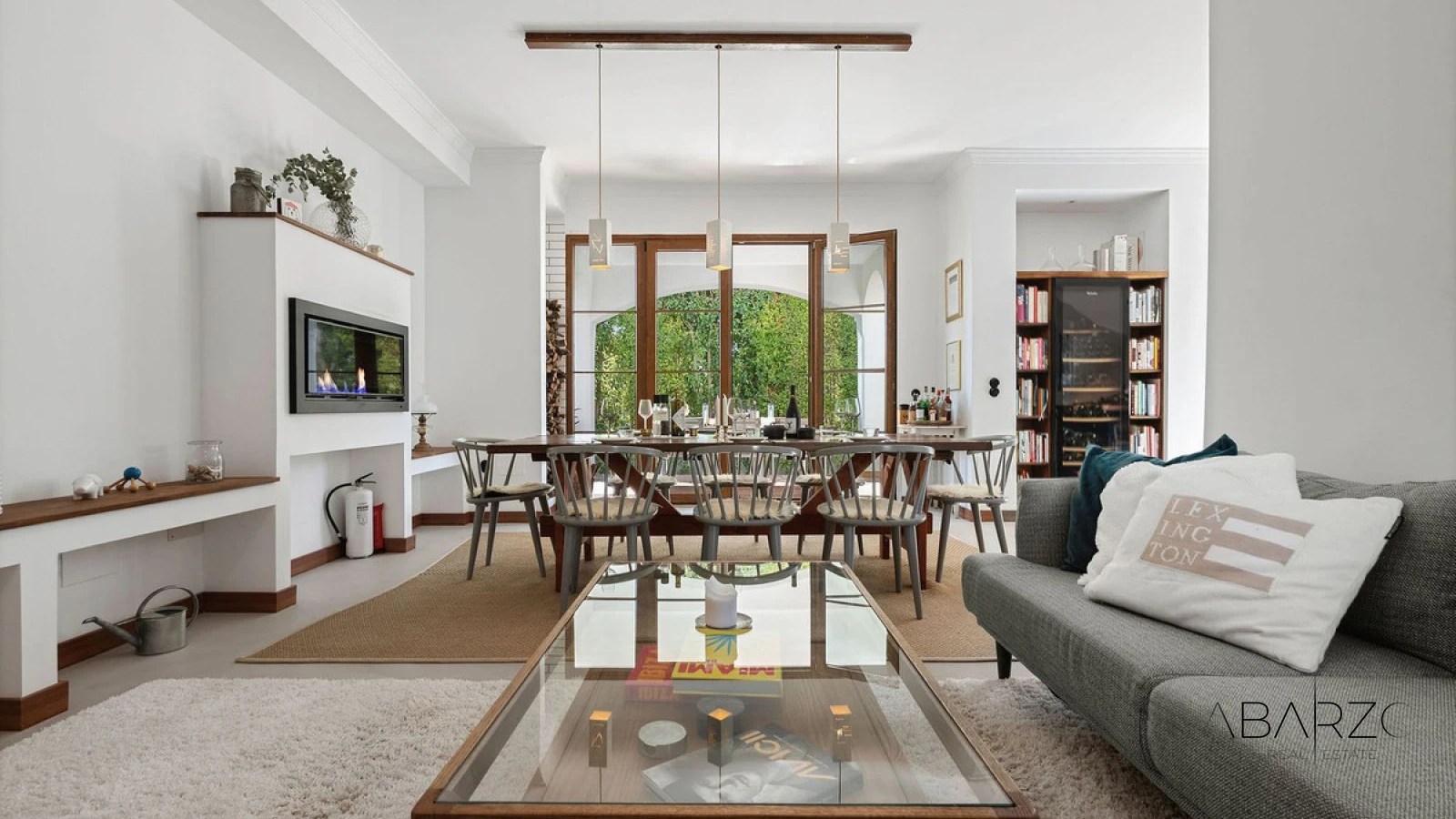 Renovated 4-Bedroom Villa with Sea Views and Private Pool in Estepona East — interior, New Golden Mile, Estepona (9 of 38)
