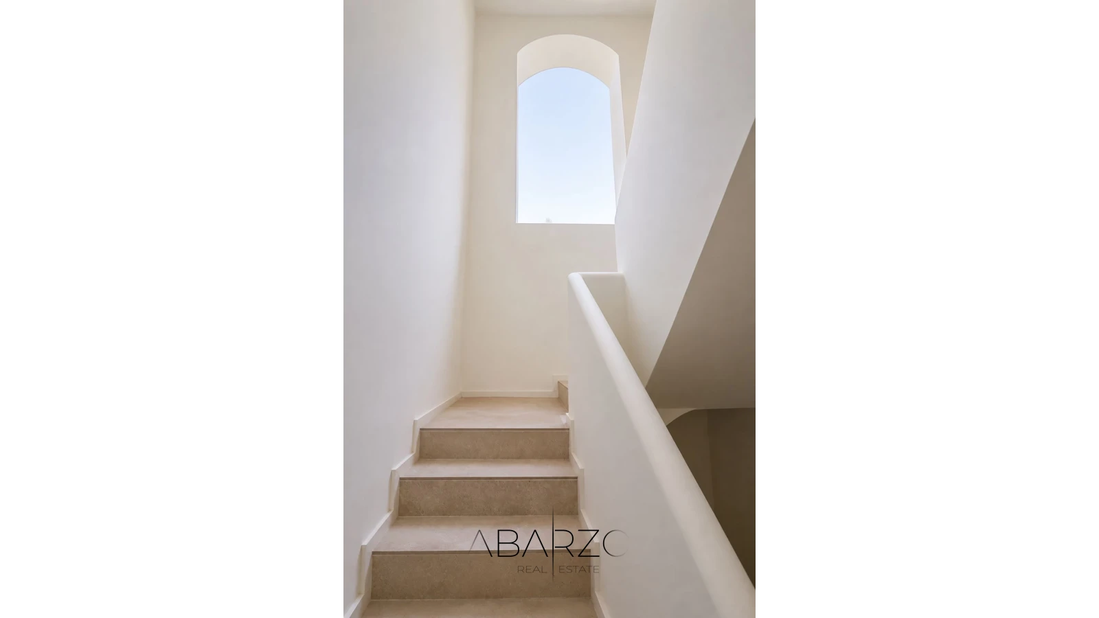 Villa de 6 dormitorios con terraza y garaje privado en ubicación privilegiada — interior, New Golden Mile, Estepona (12 of 22)