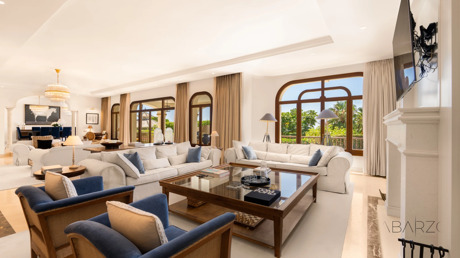 Elegant Mediterranean Villa with Timeless Charm in Sierra Blanca, Marbella’s Golden Mile — interior, Golden Mile, Marbella (6 of 15)