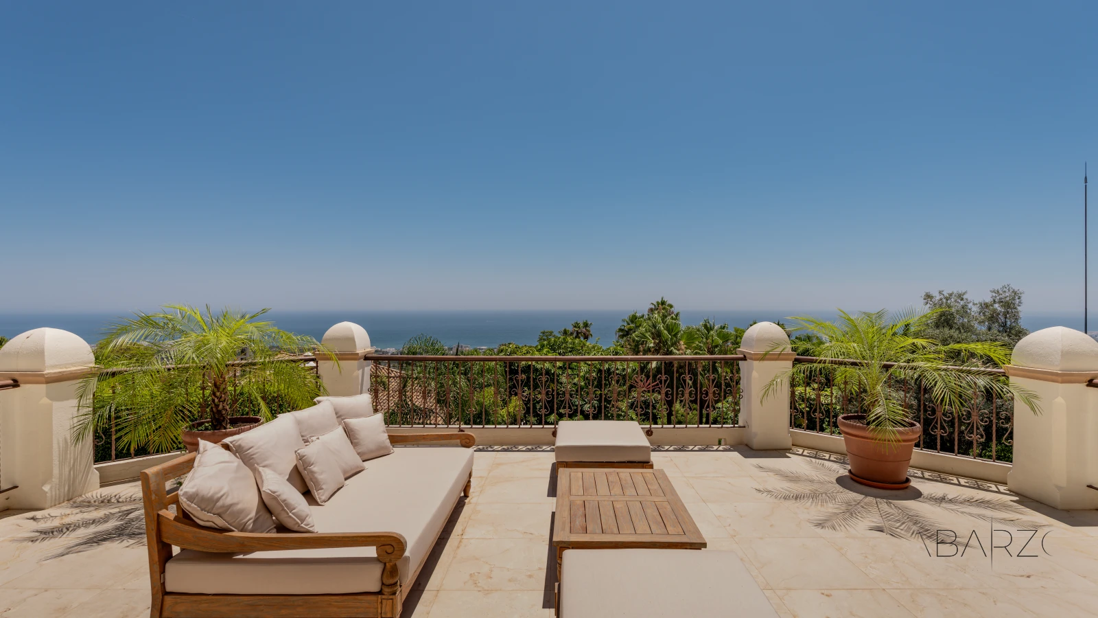 Elegant Mediterranean Villa with Timeless Charm in Sierra Blanca, Marbella’s Golden Mile — interior, Golden Mile, Marbella (13 of 15)
