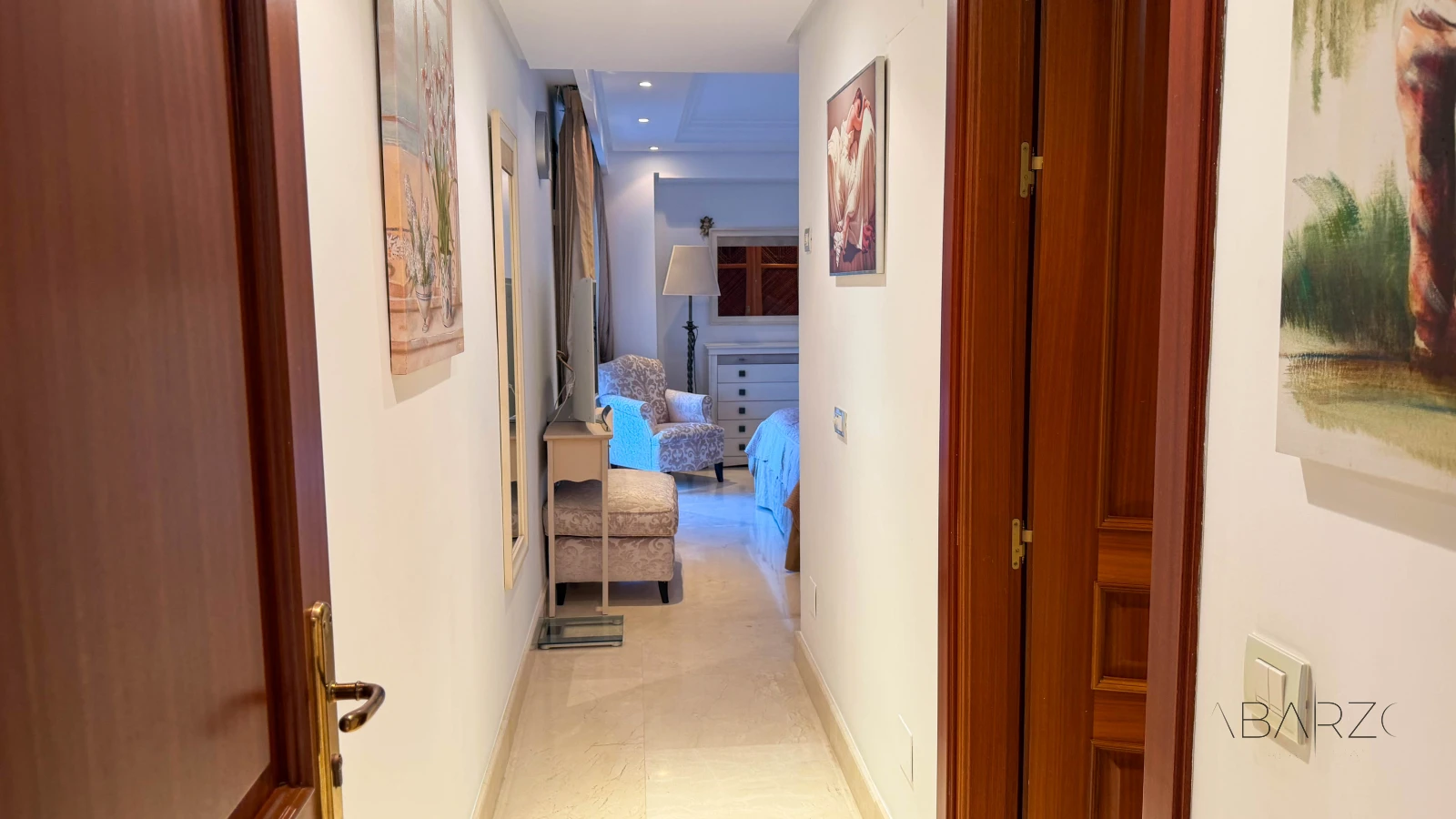 Magnificent beachfront apartment with panoramic sea views and private garden — interior, New Golden Mile, Estepona (13 of 59)