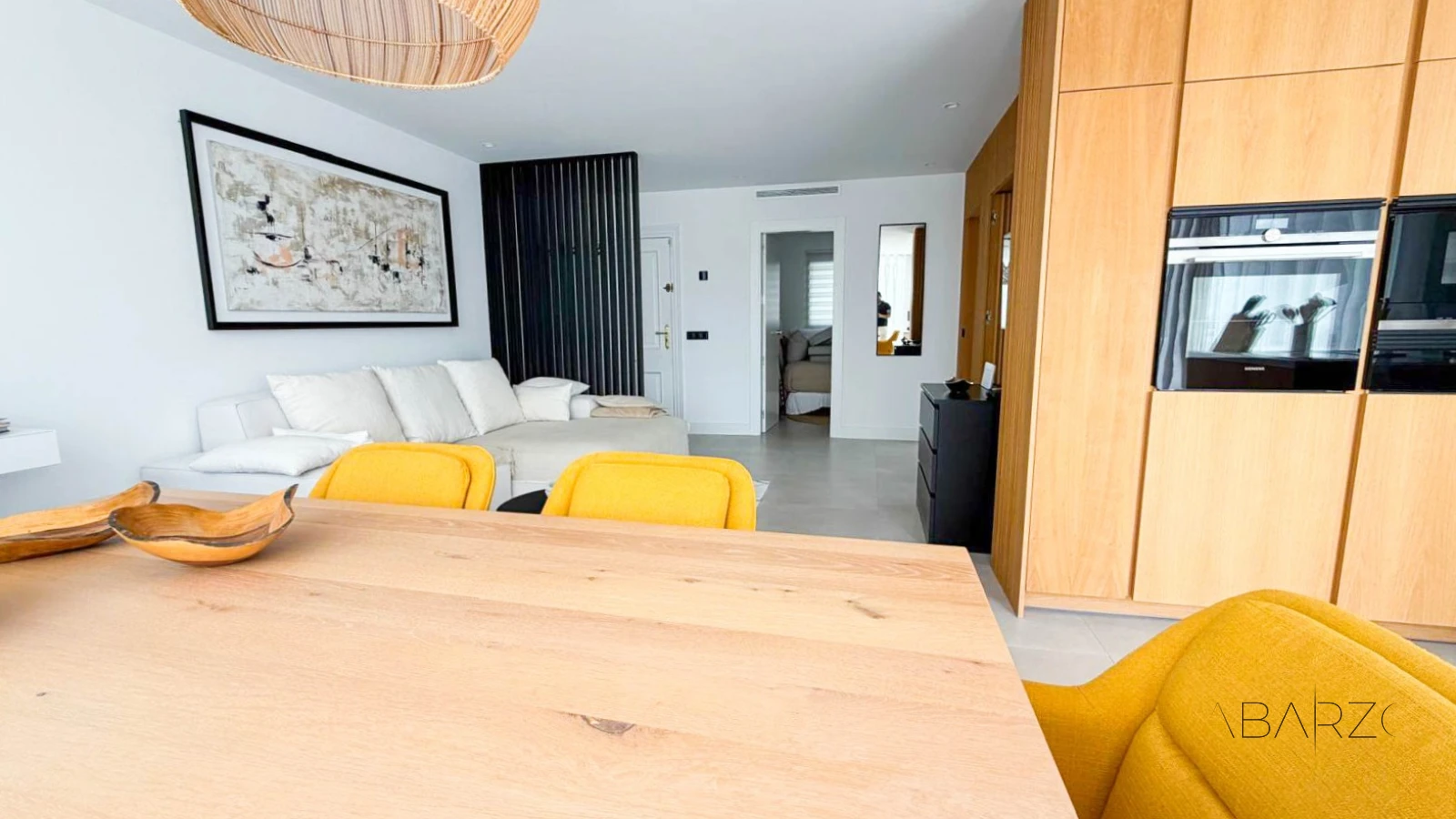 Corner penthouse in Marbella with large terrace and sea and mountain views — interior, La Quinta, Benahavís (16 of 38)