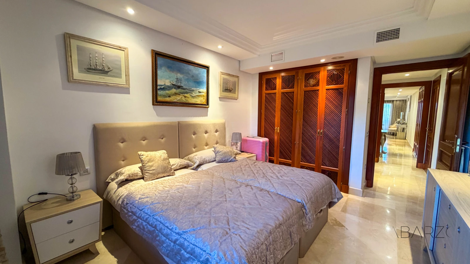Beautiful beachfront corner apartment with sea views and private garden — interior, New Golden Mile, Estepona (13 of 29)