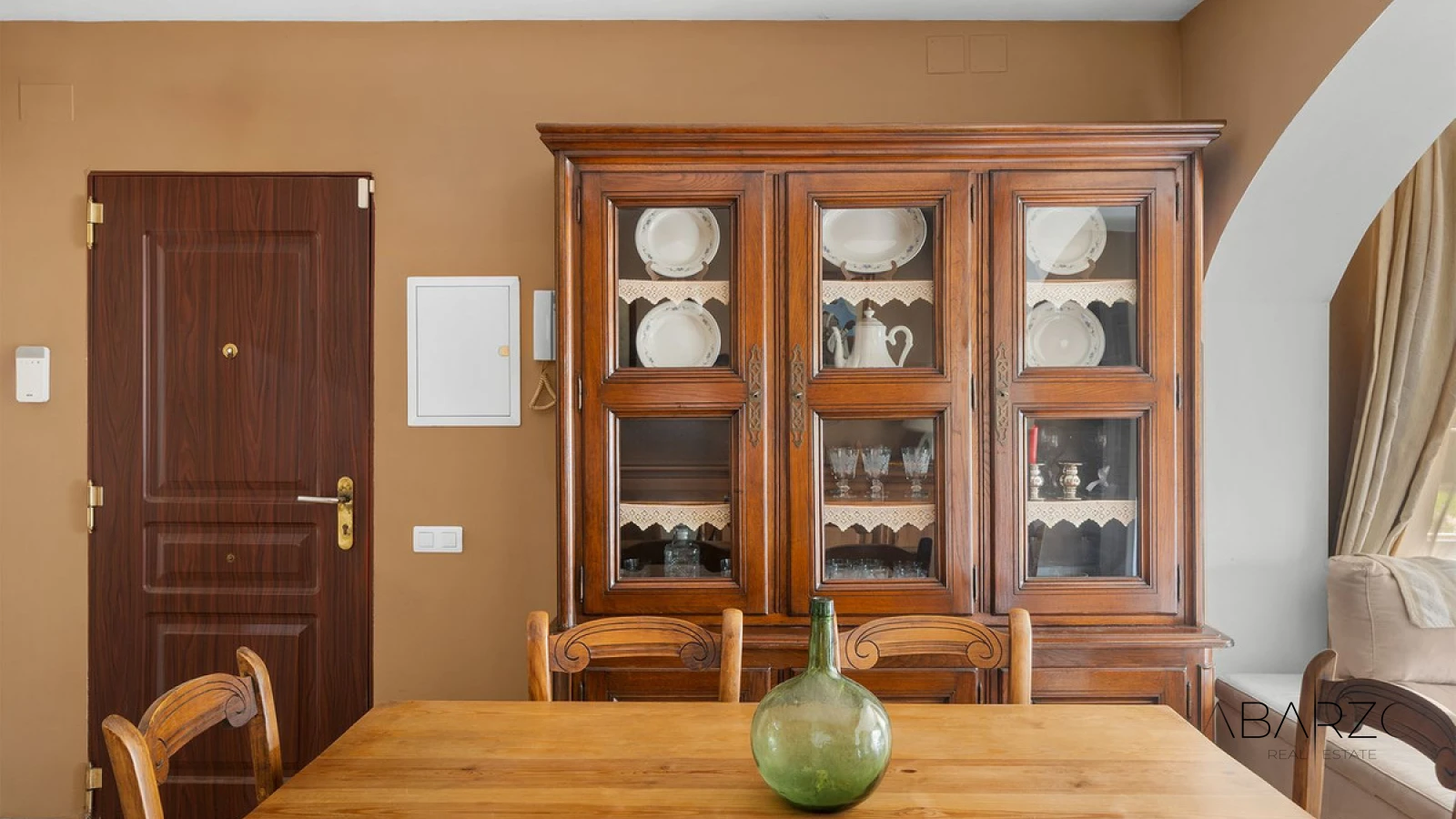 Ground-Floor Apartment with Garden 600 m from Playa del Duque, Nueva Andalucía — interior, Nueva Andalucía, Marbella (7 of 21)