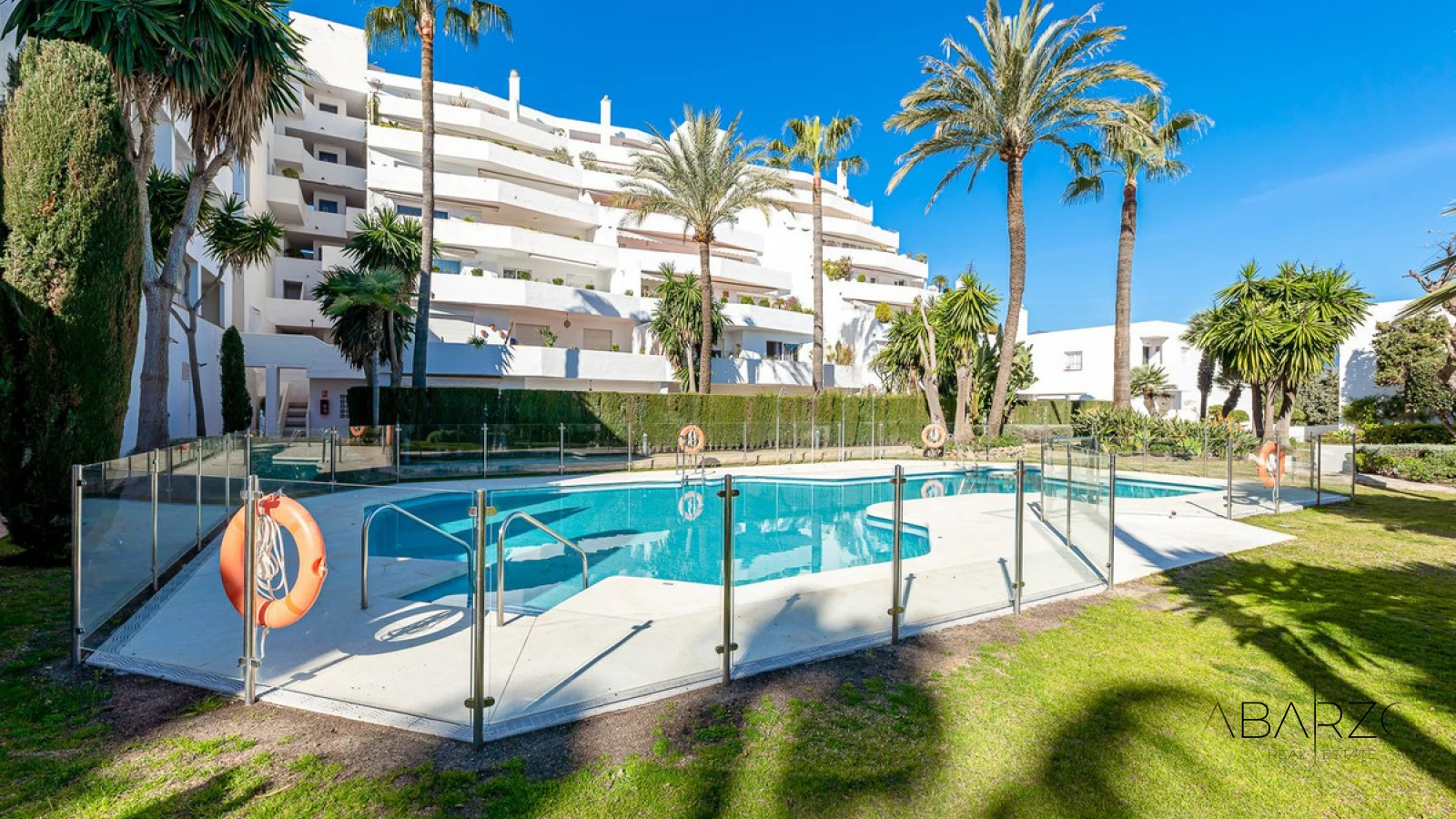 Refurbished Apartment with Sea and Mountain Views and Tourist Licence in Nueva Andalucía, Marbella — interior, Nueva Andalucía, Marbella (2 of 29)