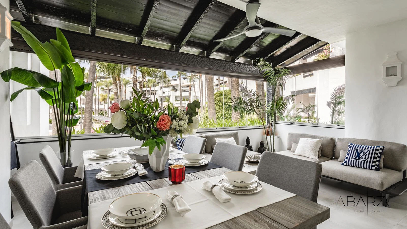 Southwest-Facing Renovated Apartment in Marina de Puente Romano, Marbella Golden Mile — interior, Golden Mile, Marbella (36 of 48)
