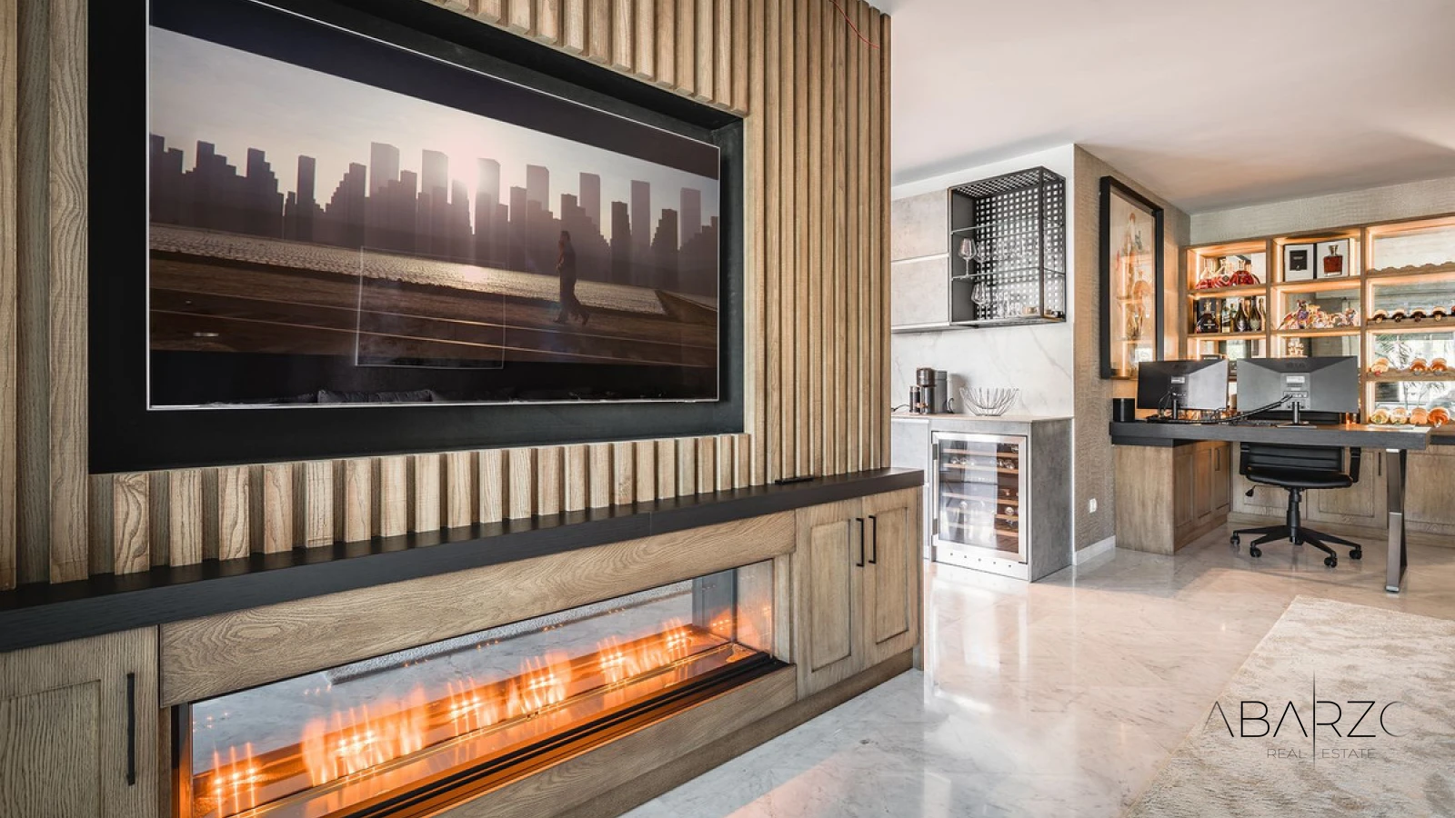 Southwest-Facing Renovated Apartment in Marina de Puente Romano, Marbella Golden Mile — interior, Golden Mile, Marbella (4 of 48)