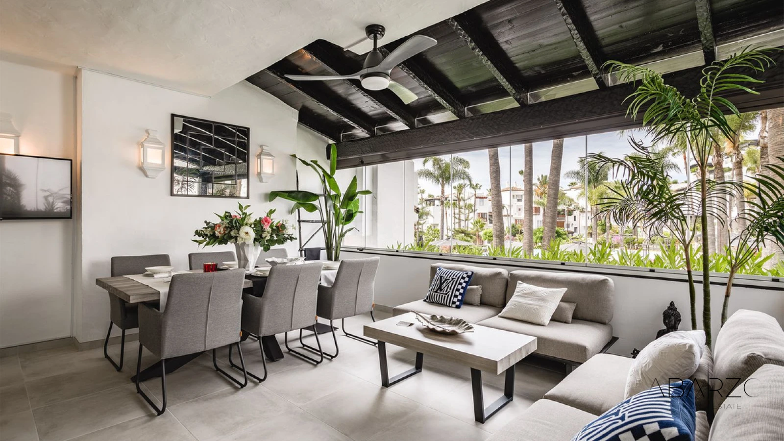 Southwest-Facing Renovated Apartment in Marina de Puente Romano, Marbella Golden Mile — interior, Golden Mile, Marbella (37 of 48)
