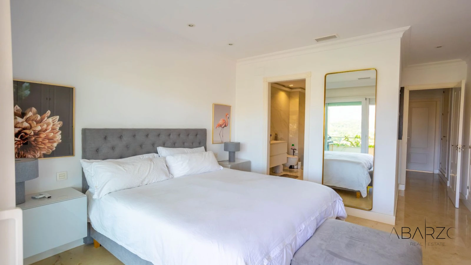 Renovated Apartment in Golf Valley Marbella with Panoramic Views and Large Terrace — interior, Nueva Andalucía, Marbella (10 of 19)