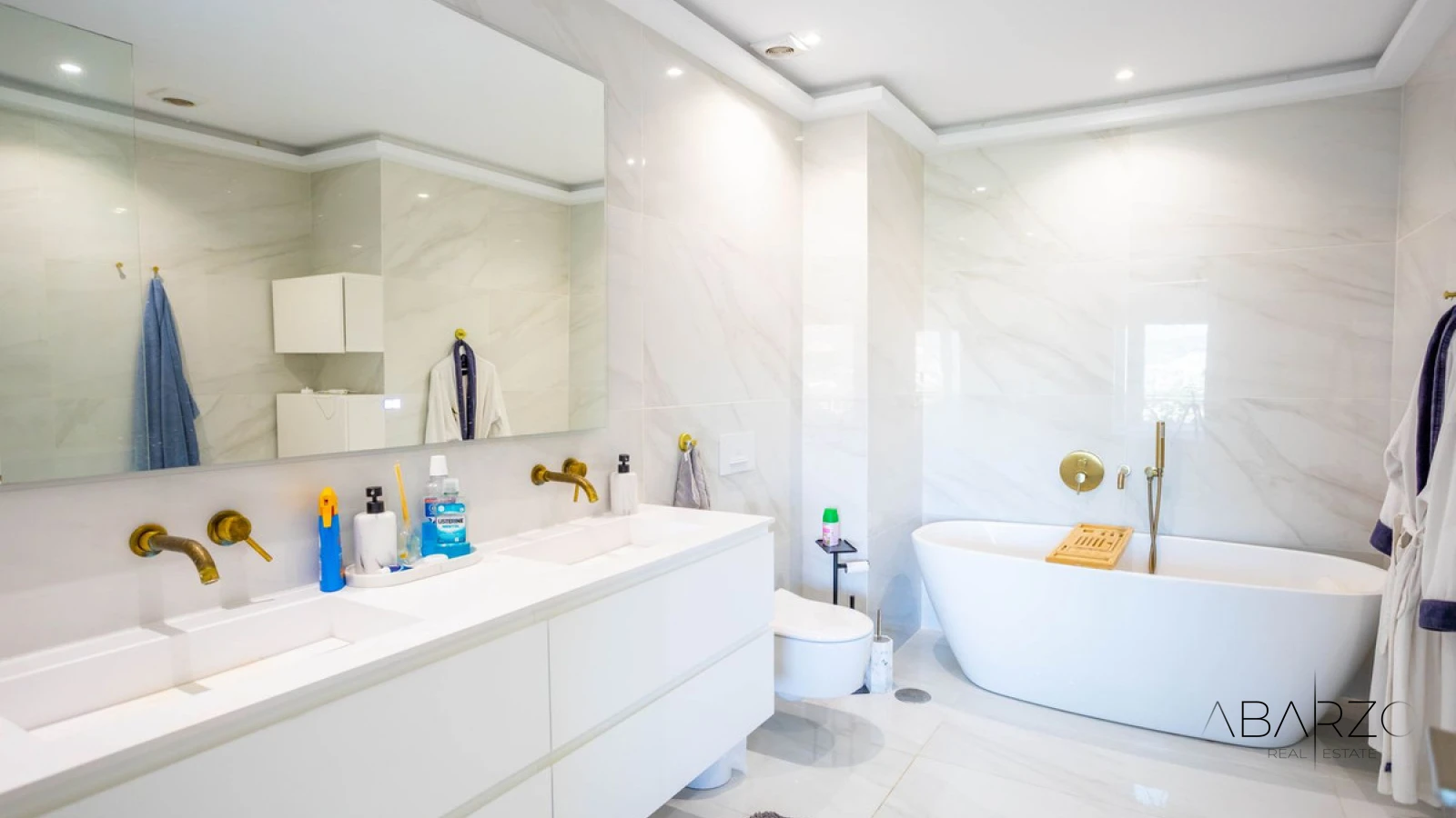 Renovated Apartment in Golf Valley Marbella with Panoramic Views and Large Terrace — interior, Nueva Andalucía, Marbella (12 of 19)