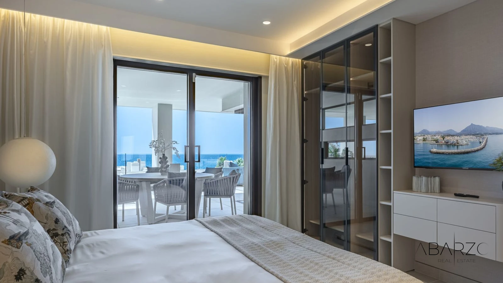 Exceptional Frontline Beach Apartment in Costa del Sol with Sea Views and Luxury Amenities — interior, New Golden Mile, Estepona (12 of 26)