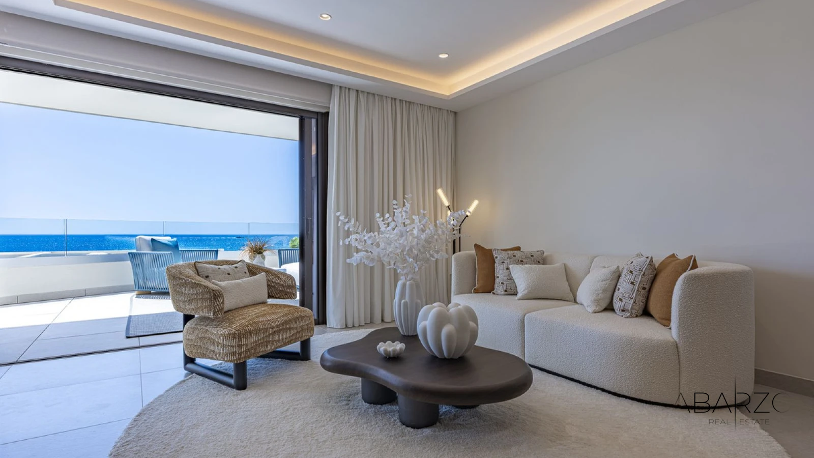 Exceptional Frontline Beach Apartment in Costa del Sol with Sea Views and Luxury Amenities — interior, New Golden Mile, Estepona (6 of 26)