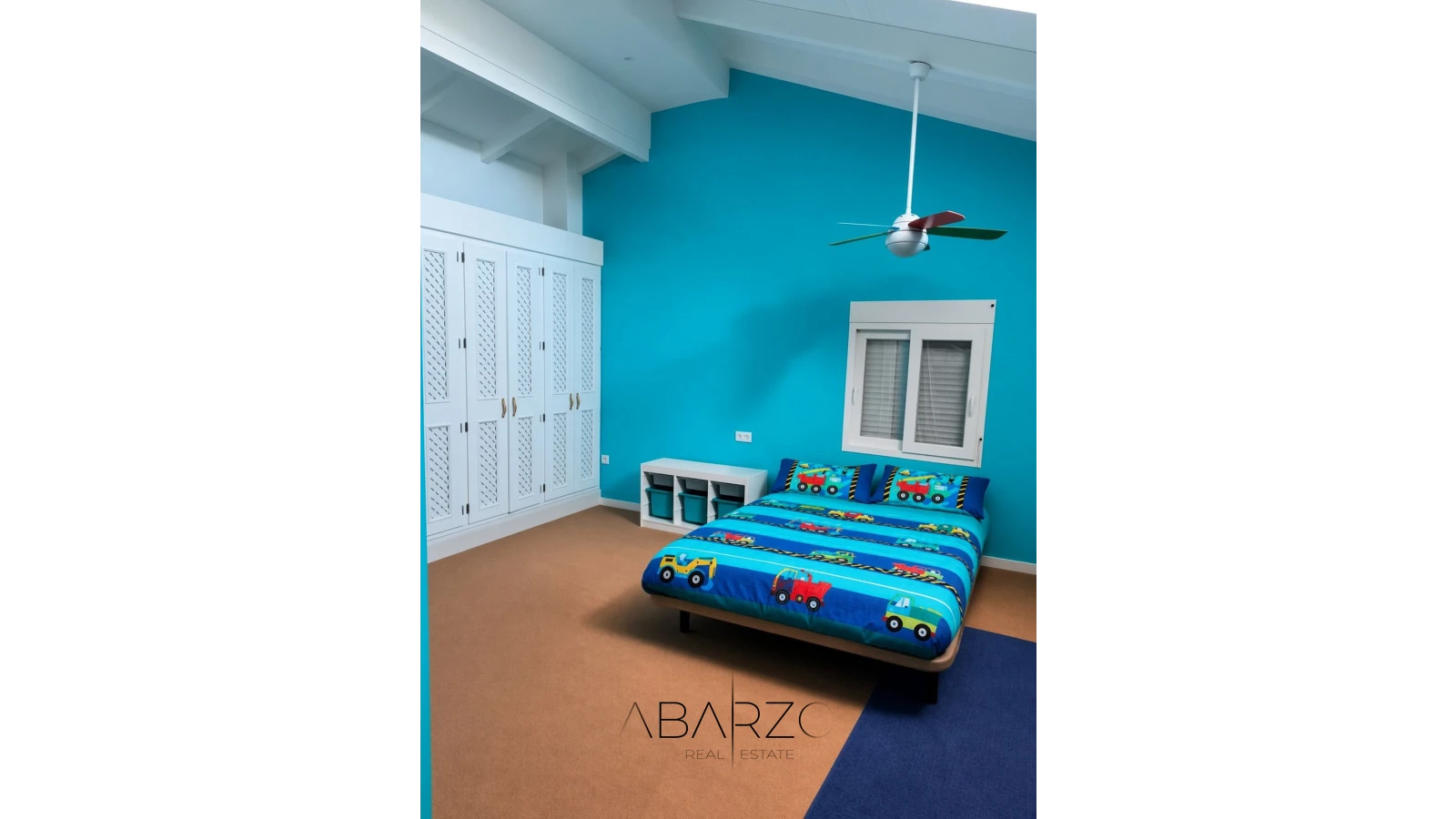 Off-Grid Eco Country House on a 10,000 m² Plot in Benahavís, 4 km from the Sea — interior, Los Flamingos, Benahavís (24 of 36)