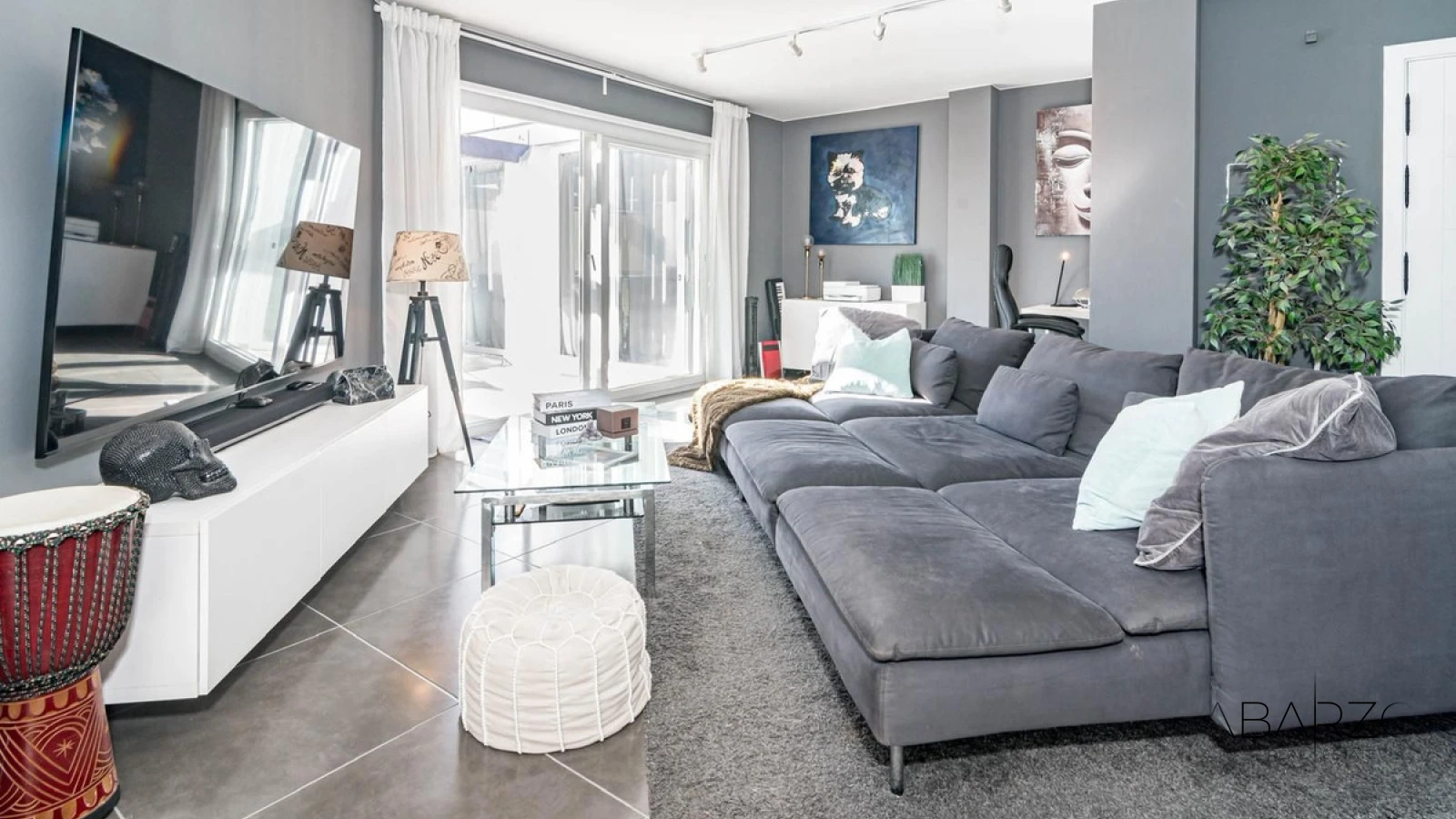 Penthouse in Nueva Andalucía Marbella with Panoramic Sea and Mountain Views — interior, Nueva Andalucía, Marbella (6 of 28)