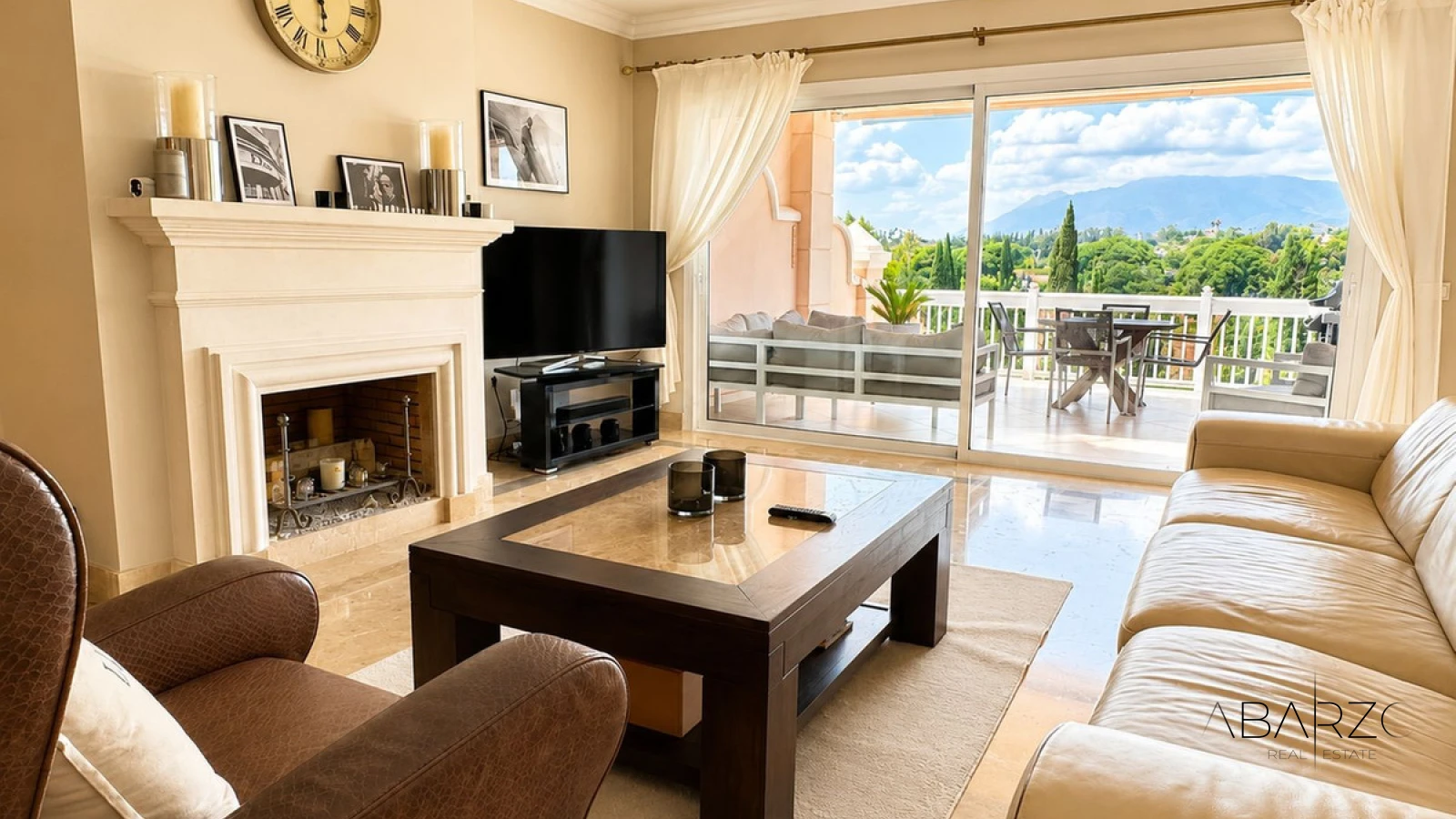 Elegant 2-Bedroom Apartment in El Lago, Los Flamingos with Golf Course Views — interior, Los Flamingos, Benahavís (4 of 20)