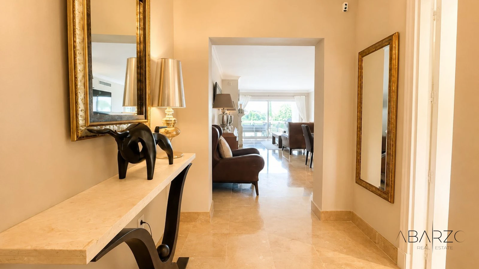 Elegant 2-Bedroom Apartment in El Lago, Los Flamingos with Golf Course Views — interior, Los Flamingos, Benahavís (8 of 20)