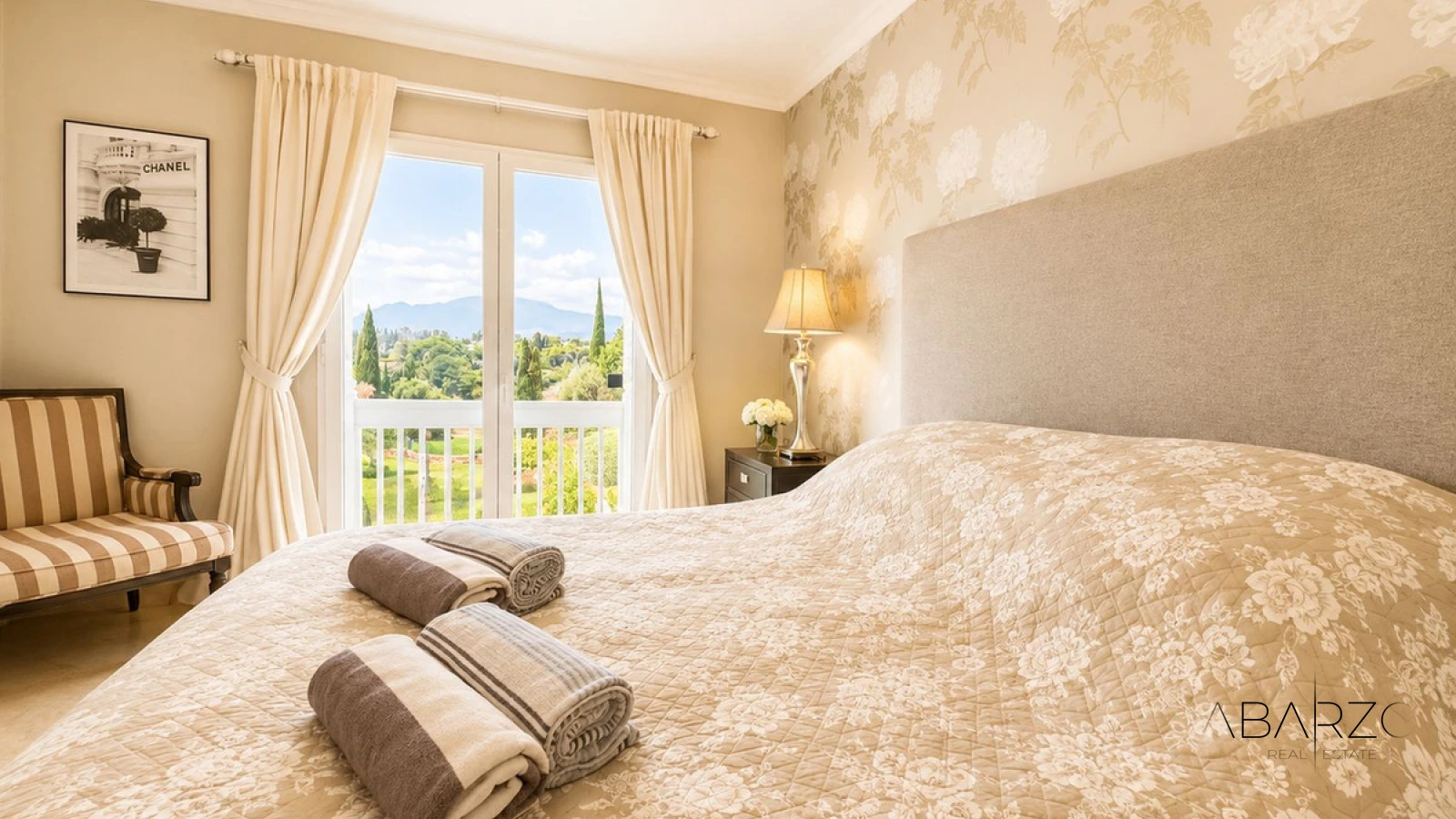 Elegant 2-Bedroom Apartment in El Lago, Los Flamingos with Golf Course Views — interior, Los Flamingos, Benahavís (11 of 20)