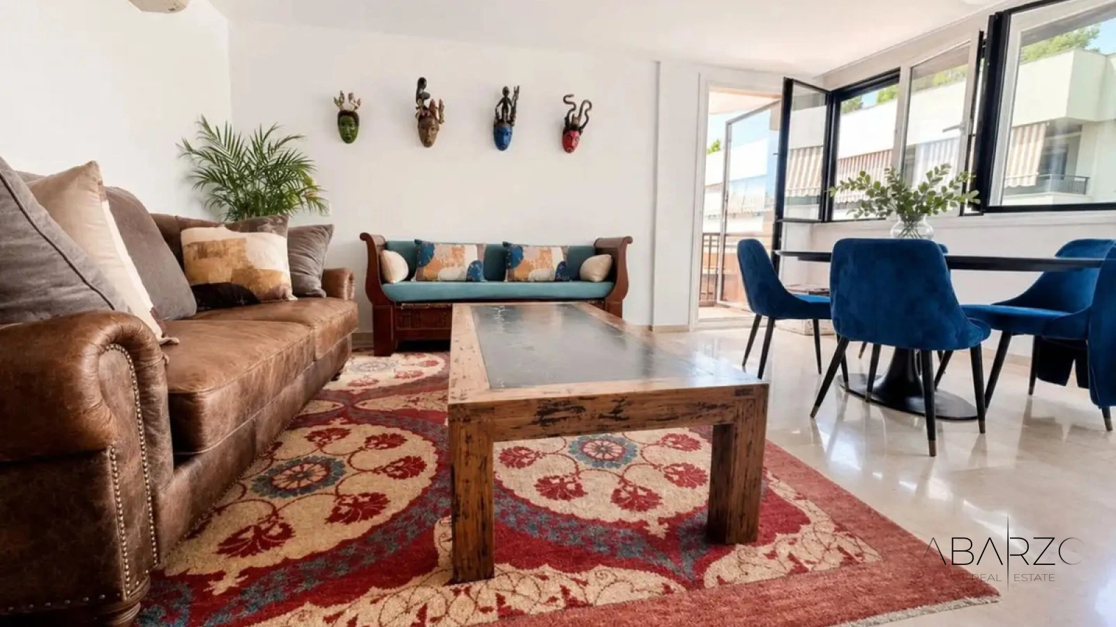 Three-Bedroom Apartment with Garage in the Centre of Marbella, Metres from the Promenade — interior, Marbella Centro, Marbella (3 of 22)