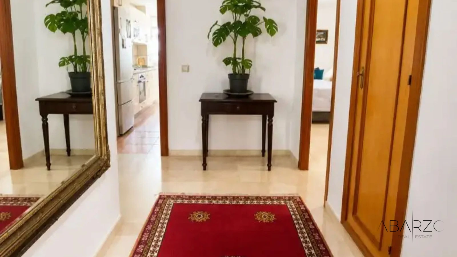 Three-Bedroom Apartment with Garage in the Centre of Marbella, Metres from the Promenade — interior, Marbella Centro, Marbella (9 of 22)