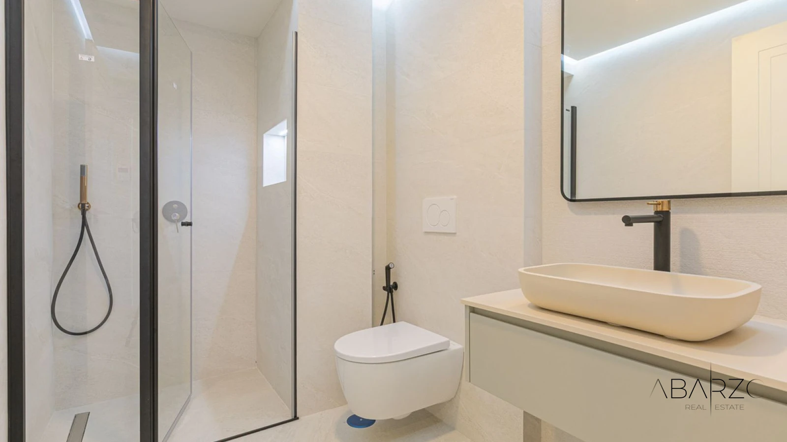 Renovated Apartment Near Puerto Banus with Pool and Private Parking — interior, Nueva Andalucía, Marbella (12 of 18)