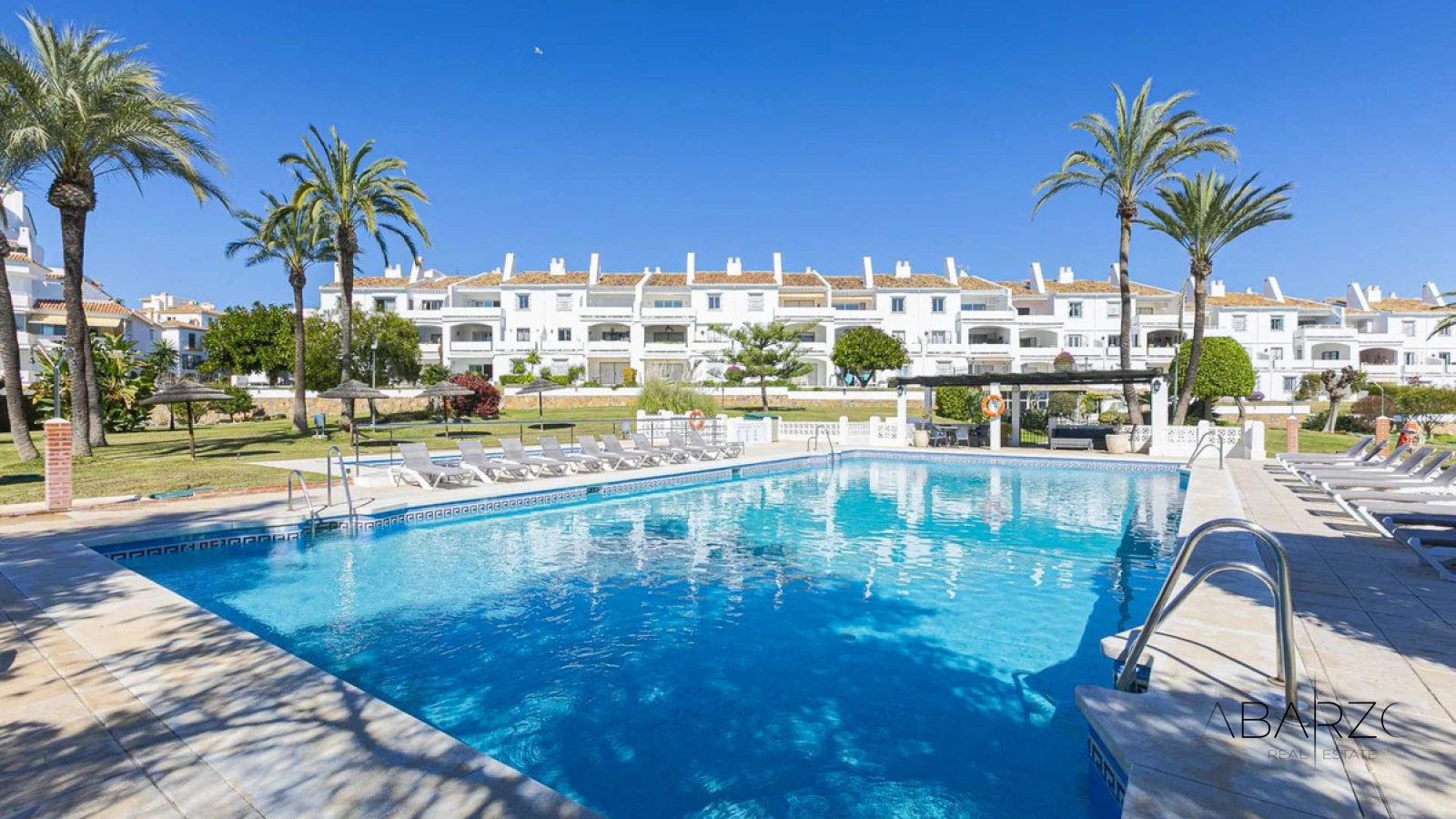 Renovated Apartment Near Puerto Banus with Pool and Private Parking — luxury property for sale in Nueva Andalucía, Marbella