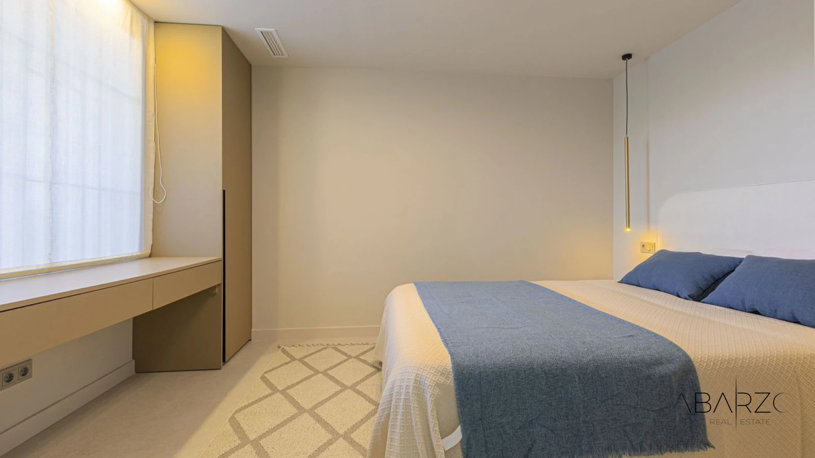 Renovated Apartment Near Puerto Banus with Pool and Private Parking — interior, Nueva Andalucía, Marbella (7 of 18)