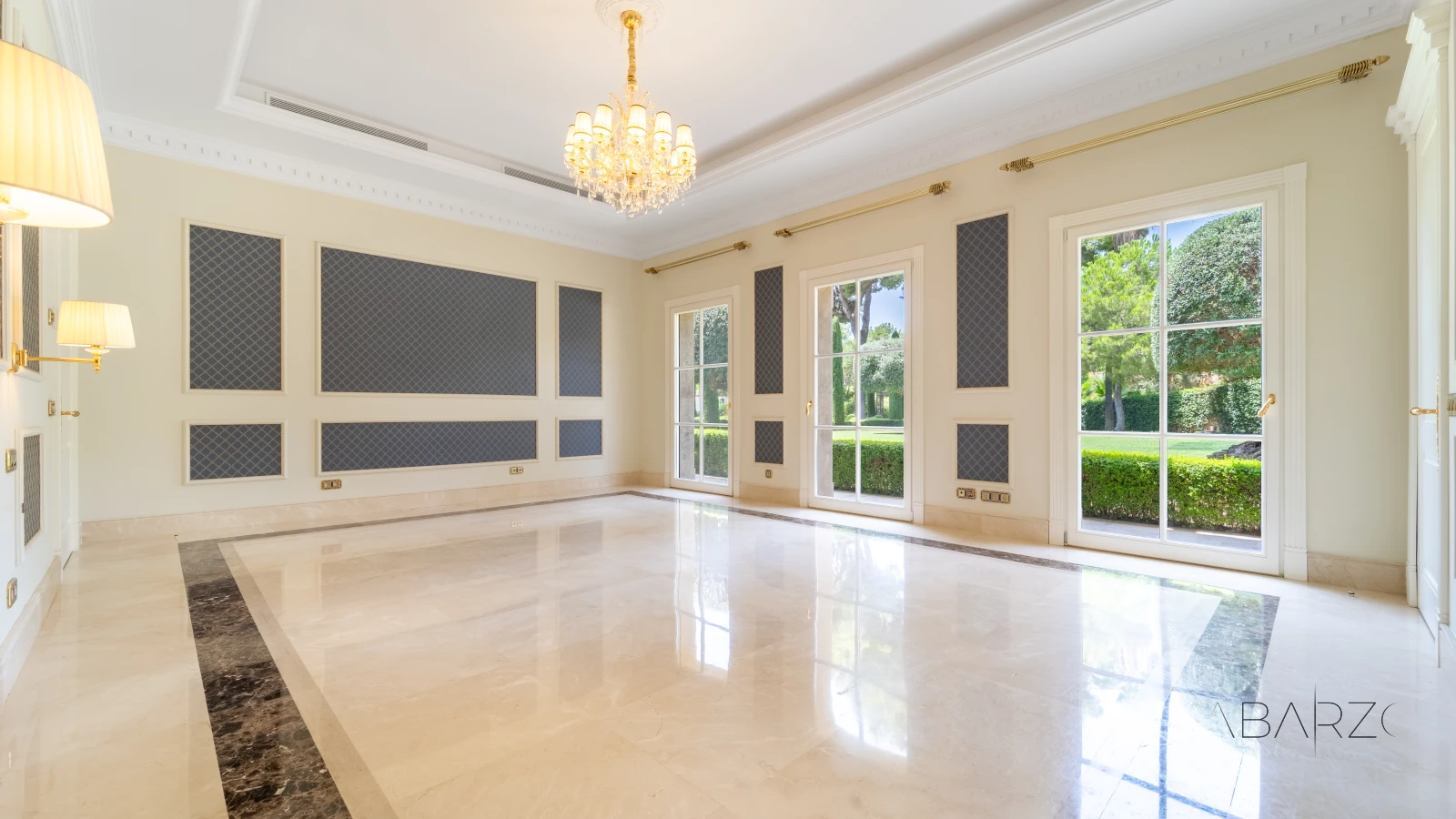 Luxury Villa in Sierra Blanca Marbella with Panoramic Sea Views and Heated Pool — interior, Golden Mile, Marbella (44 of 83)