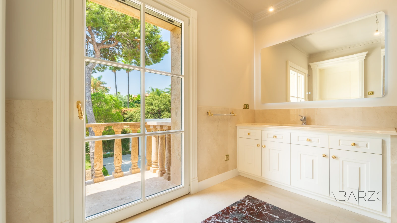 Luxury Villa in Sierra Blanca Marbella with Panoramic Sea Views and Heated Pool — interior, Golden Mile, Marbella (40 of 83)