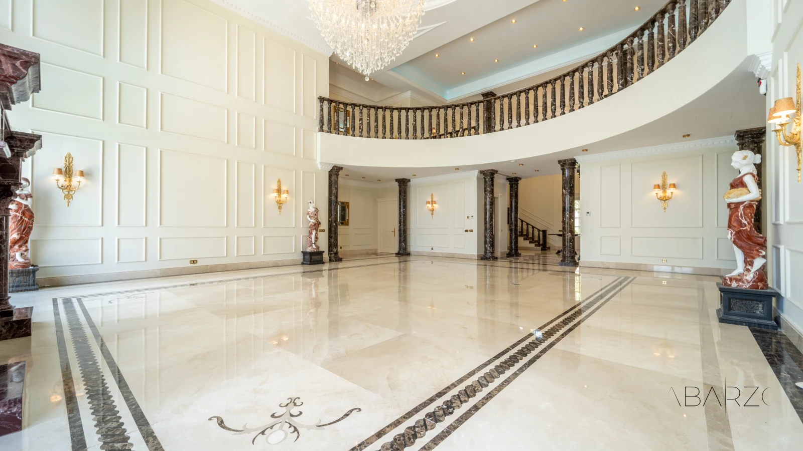 Luxury Villa in Sierra Blanca Marbella with Panoramic Sea Views and Heated Pool — interior, Golden Mile, Marbella (19 of 83)