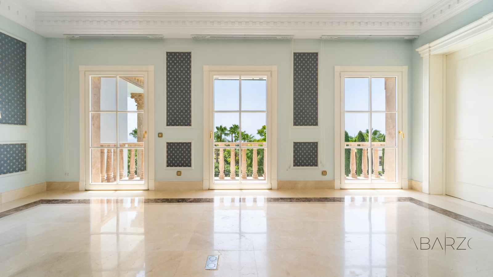 Luxury Villa in Sierra Blanca Marbella with Panoramic Sea Views and Heated Pool — interior, Golden Mile, Marbella (45 of 83)