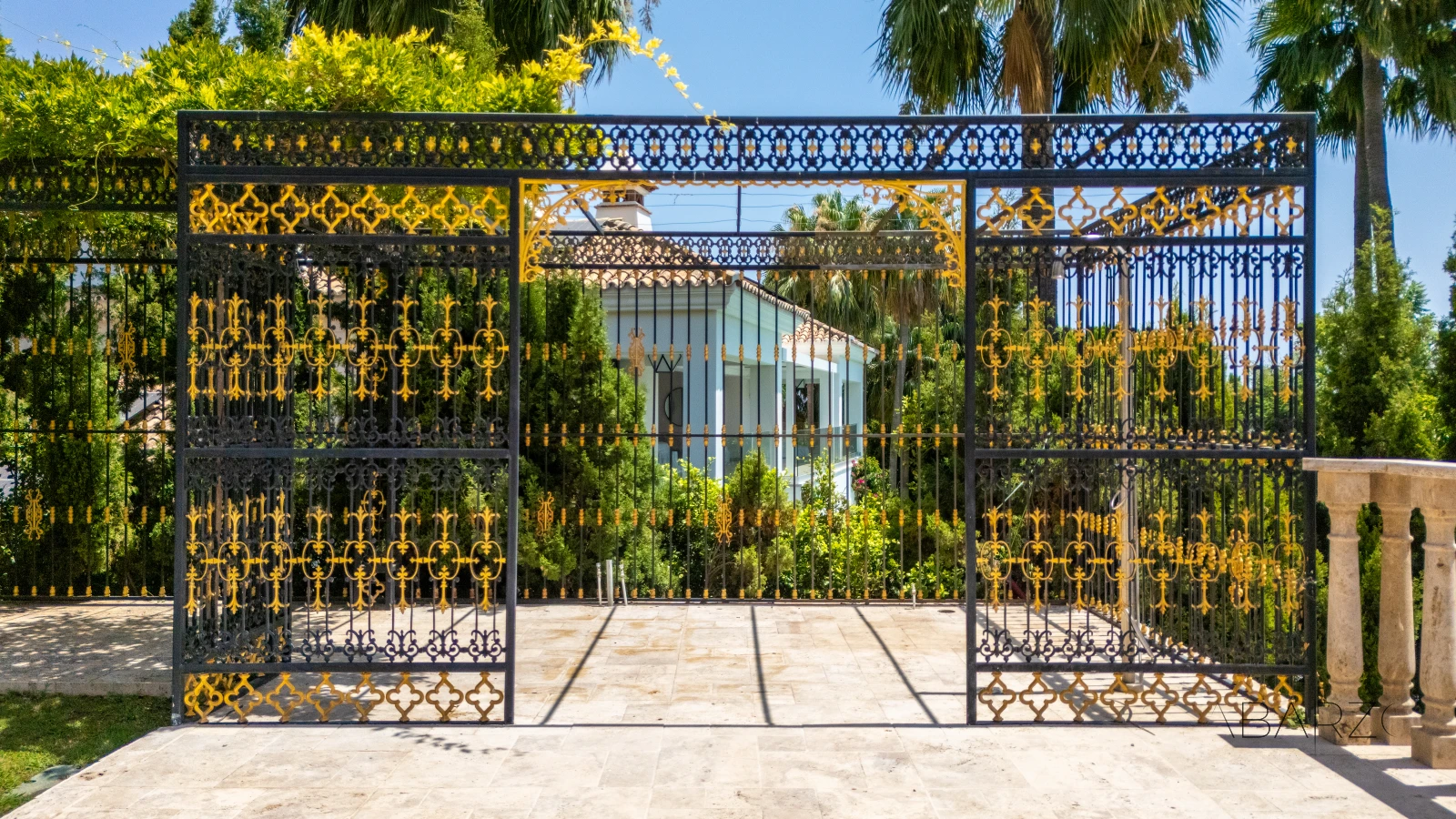 Luxury Villa in Sierra Blanca Marbella with Panoramic Sea Views and Heated Pool — interior, Golden Mile, Marbella (64 of 83)