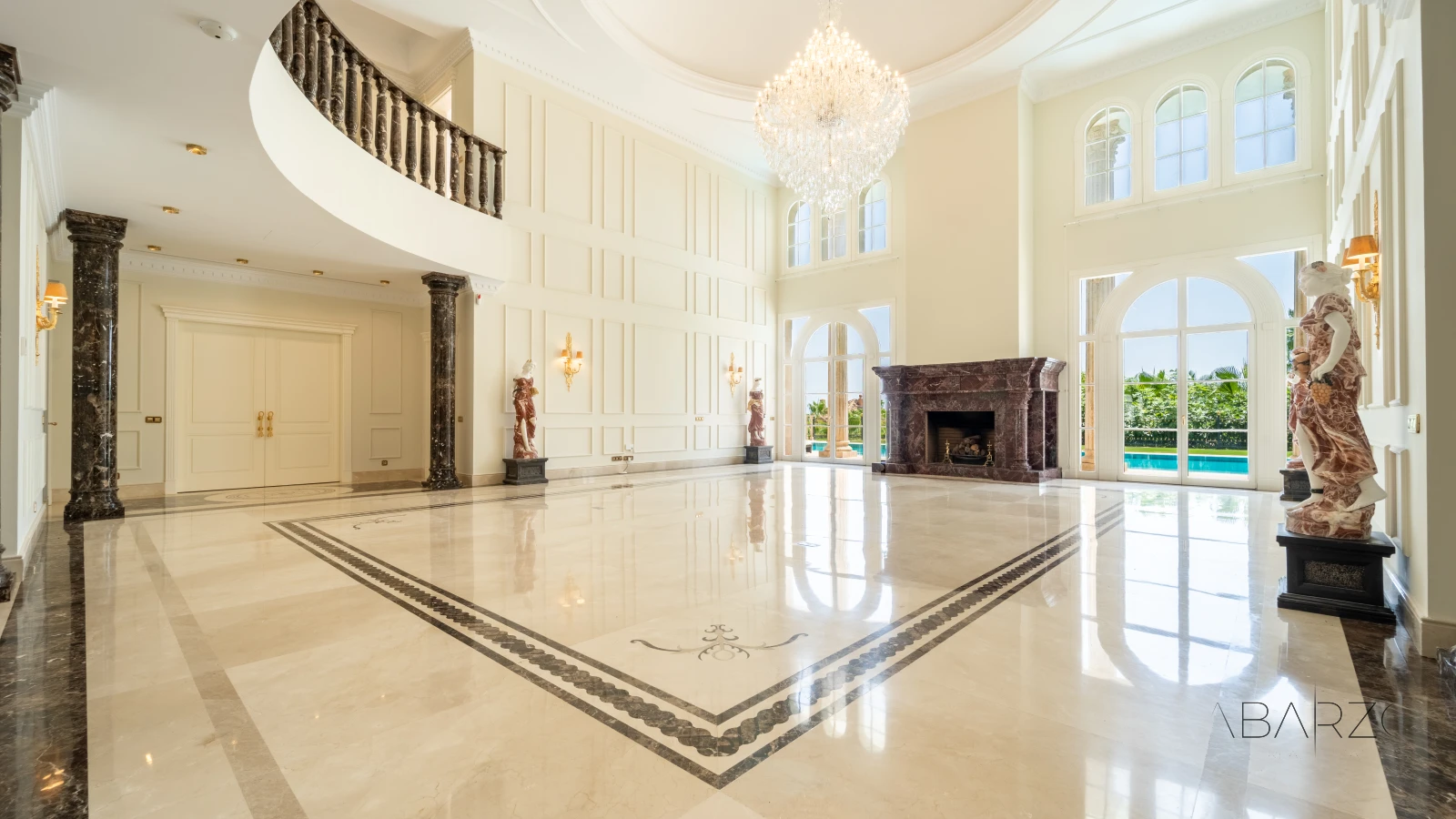 Luxury Villa in Sierra Blanca Marbella with Panoramic Sea Views and Heated Pool — interior, Golden Mile, Marbella (2 of 83)