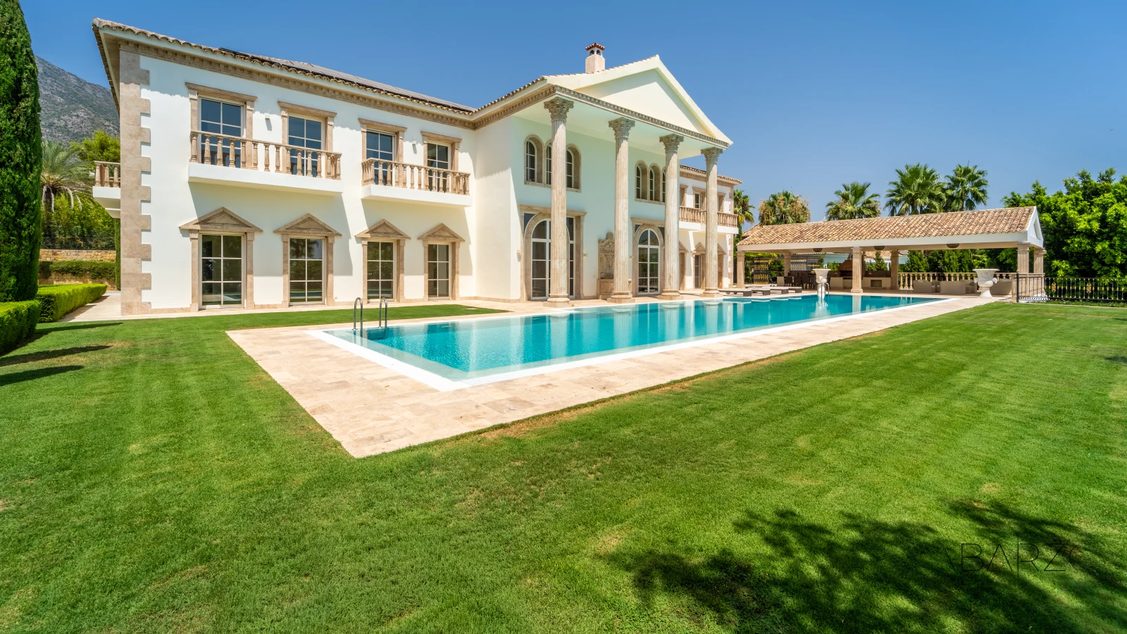Luxury Villa in Sierra Blanca Marbella with Panoramic Sea Views and Heated Pool — interior, Golden Mile, Marbella (7 of 83)