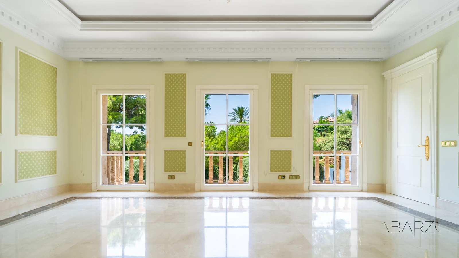 Luxury Villa in Sierra Blanca Marbella with Panoramic Sea Views and Heated Pool — interior, Golden Mile, Marbella (28 of 83)