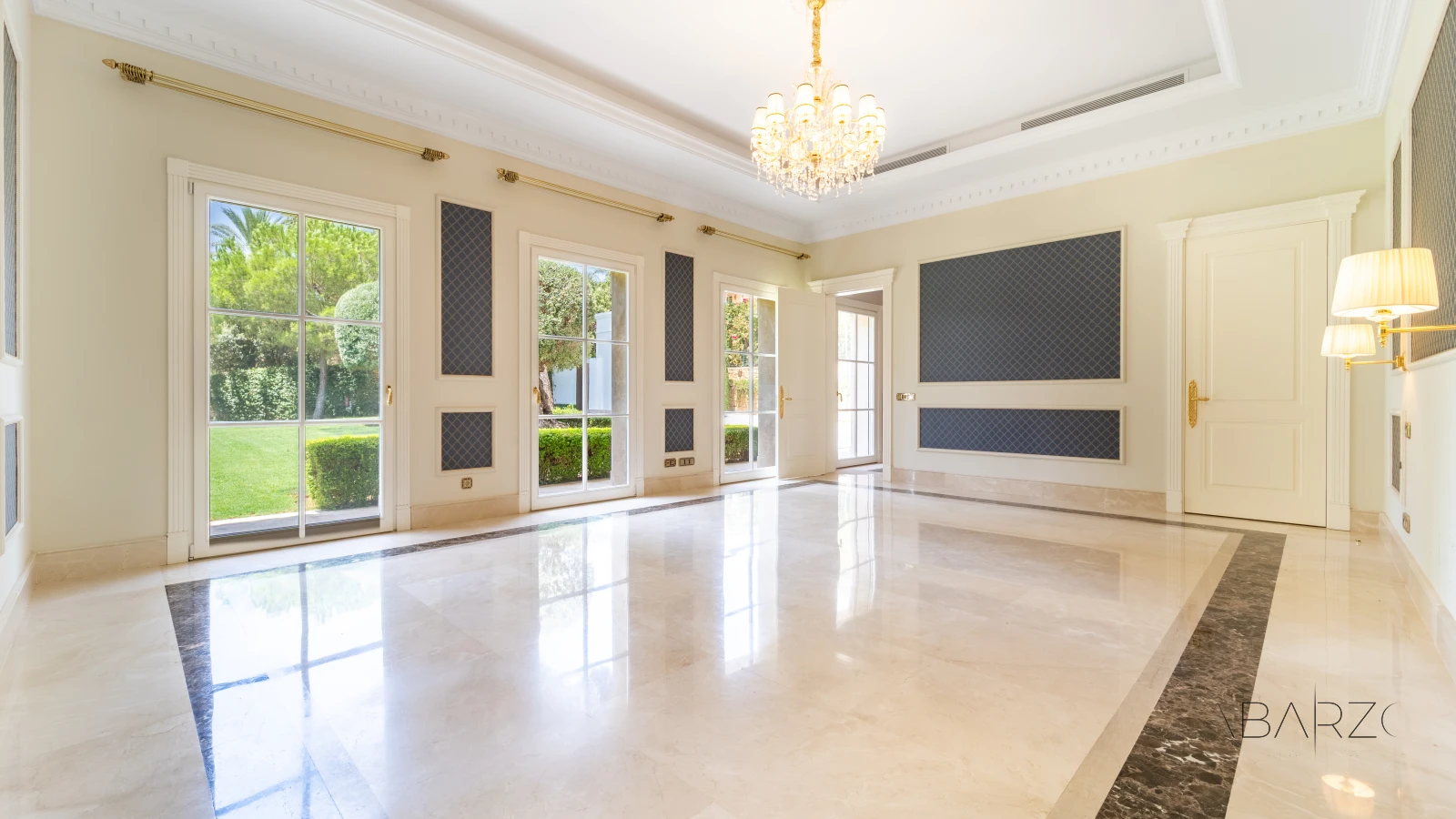 Luxury Villa in Sierra Blanca Marbella with Panoramic Sea Views and Heated Pool — interior, Golden Mile, Marbella (54 of 83)
