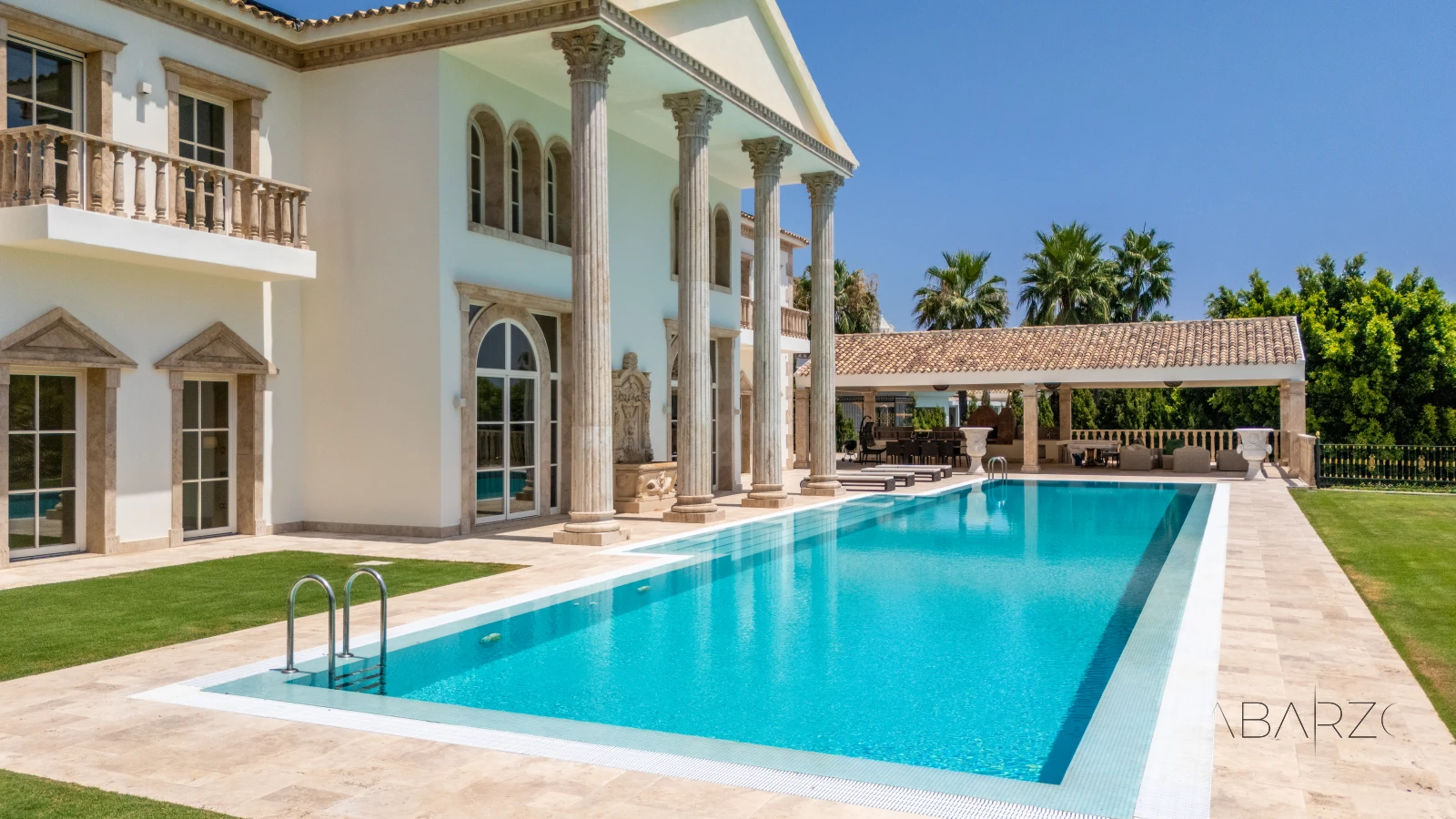 Luxury Villa in Sierra Blanca Marbella with Panoramic Sea Views and Heated Pool — interior, Golden Mile, Marbella (61 of 83)