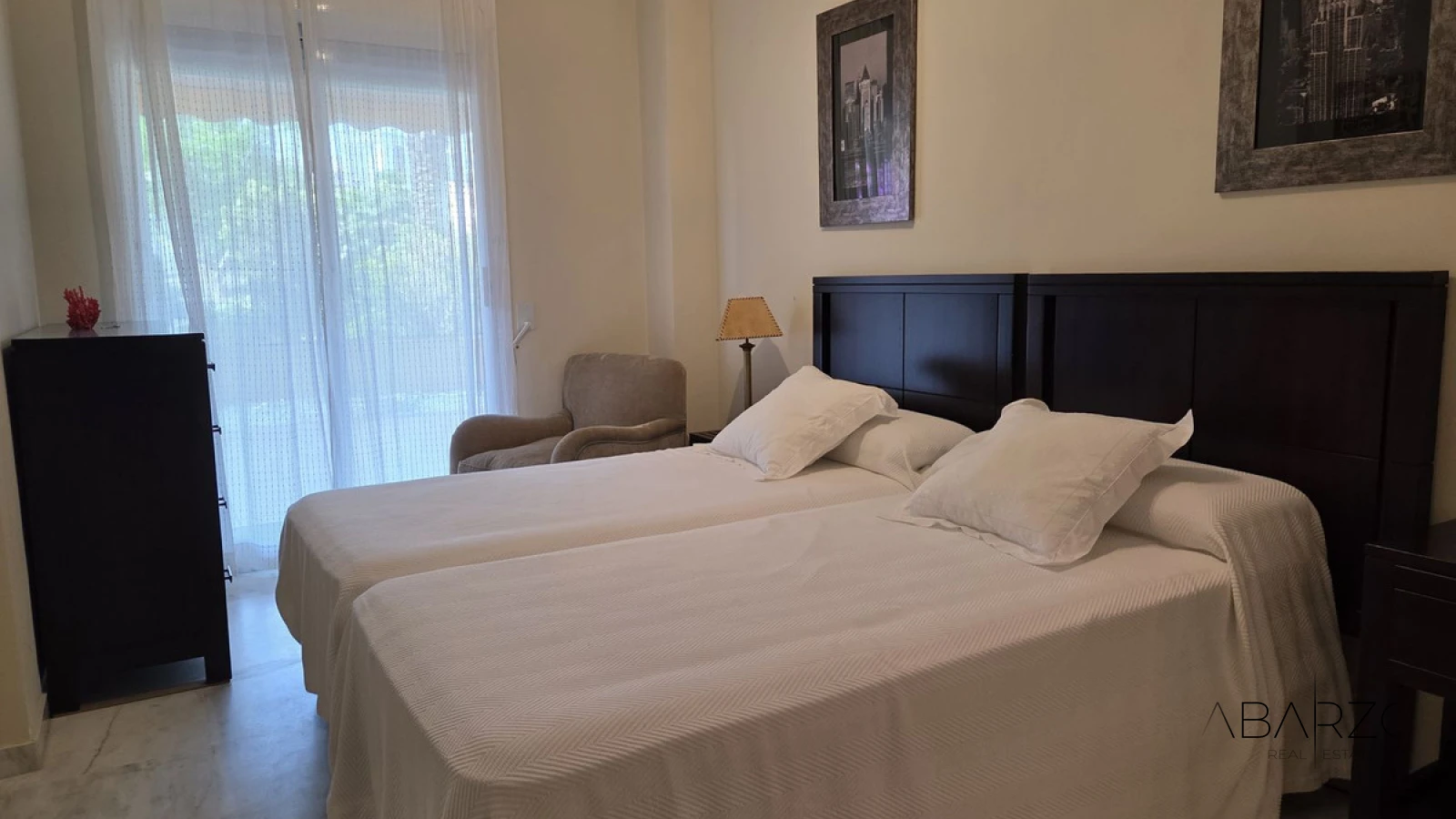 Exclusive 2-Bedroom Apartment in Bahia de Marbella, 500m from the Beach with Large South-facing Terrace — interior, Marbella East, Marbella (12 of 21)