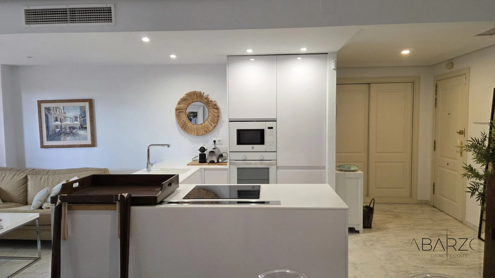 Exclusive 2-Bedroom Apartment in Bahia de Marbella, 500m from the Beach with Large South-facing Terrace — interior, Marbella East, Marbella (8 of 21)