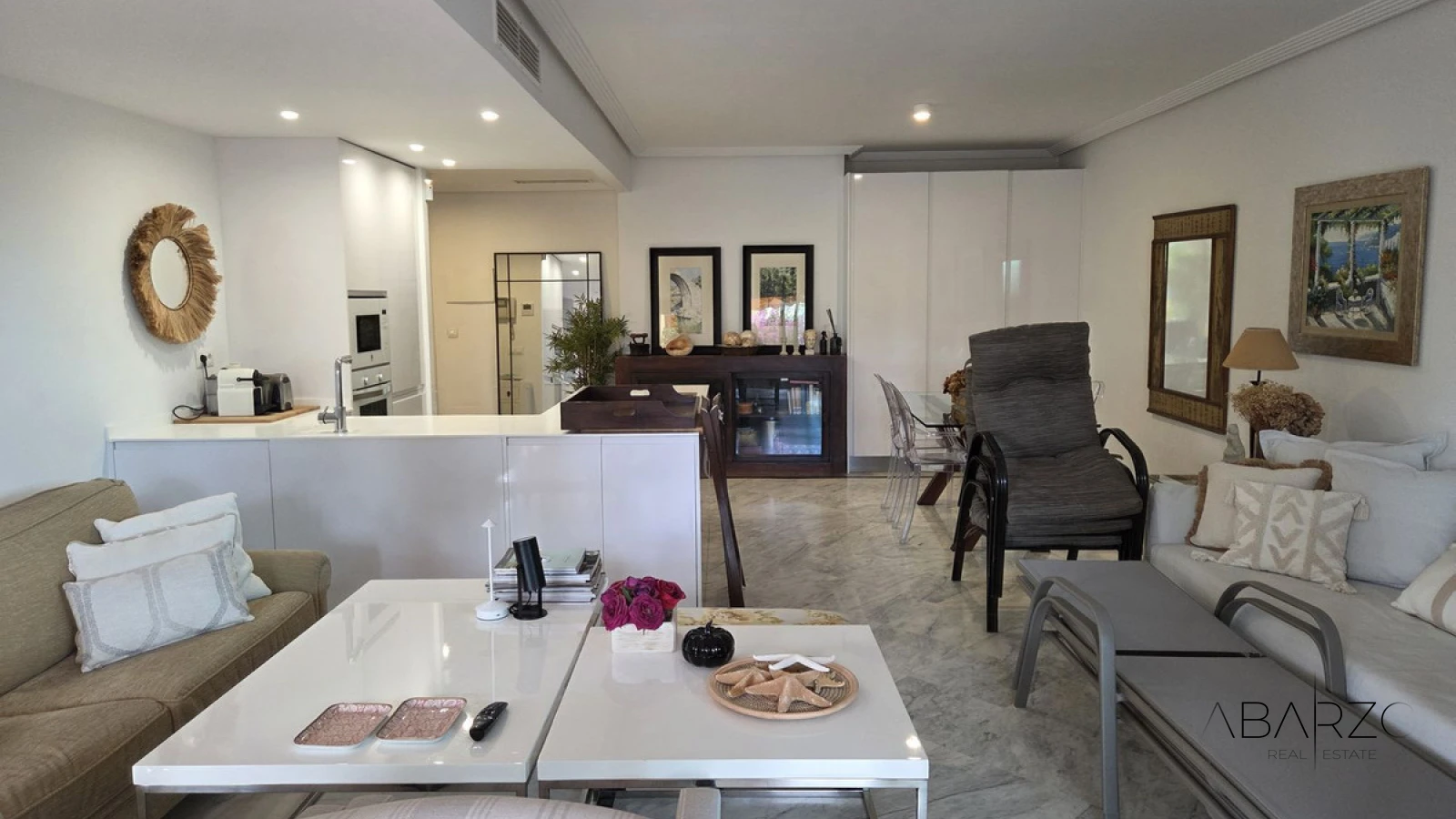 Exclusive 2-Bedroom Apartment in Bahia de Marbella, 500m from the Beach with Large South-facing Terrace — interior, Marbella East, Marbella (6 of 21)