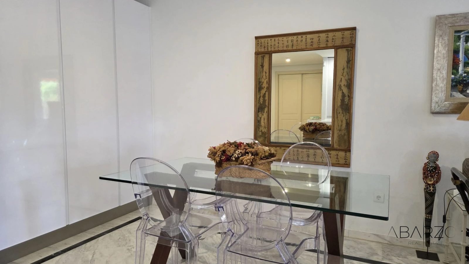 Exclusive 2-Bedroom Apartment in Bahia de Marbella, 500m from the Beach with Large South-facing Terrace — interior, Marbella East, Marbella (10 of 21)