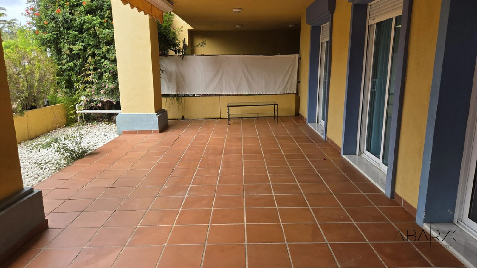 Exclusive 2-Bedroom Apartment in Bahia de Marbella, 500m from the Beach with Large South-facing Terrace — interior, Marbella East, Marbella (2 of 21)