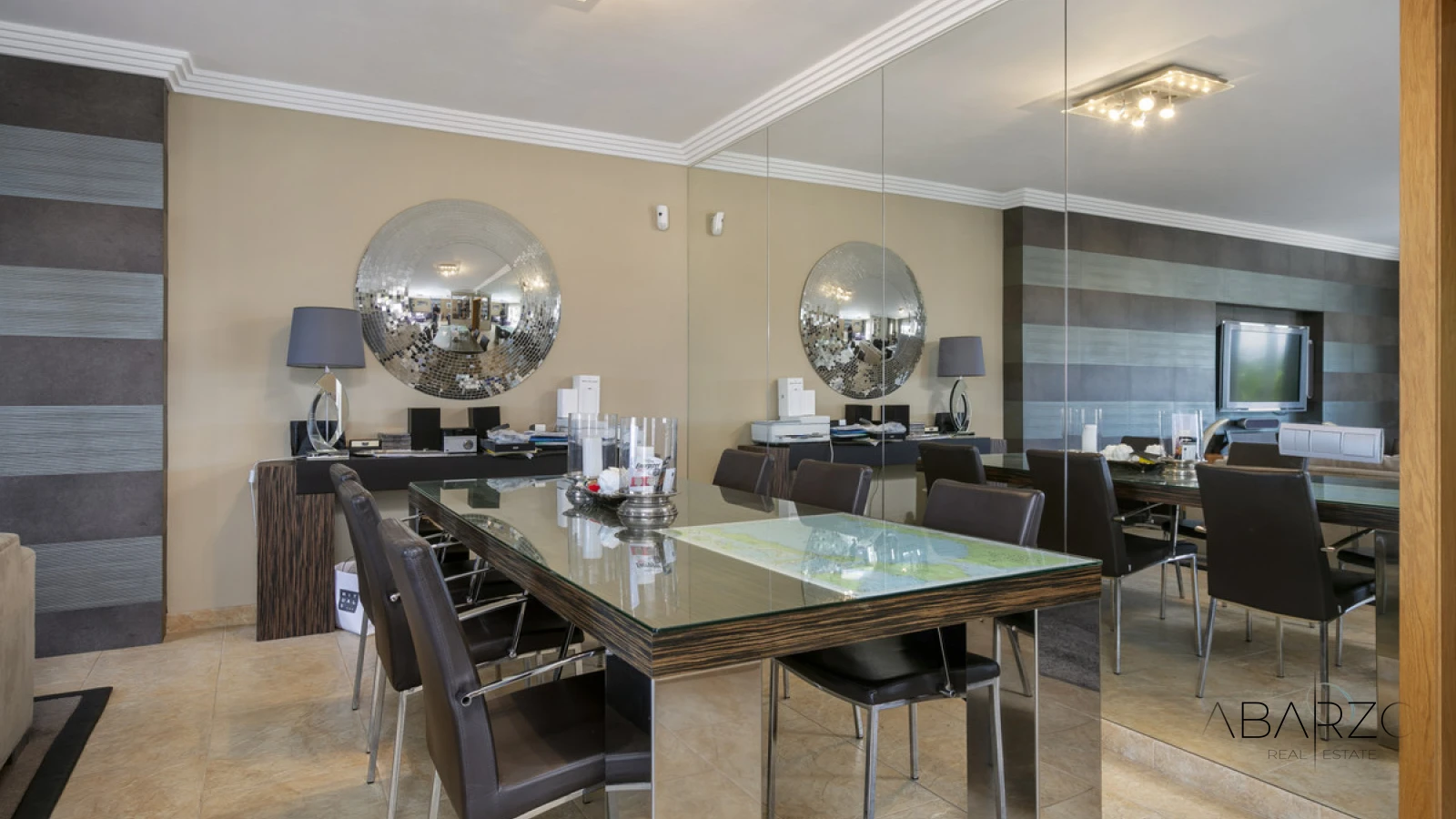Stunning 4-Bedroom Apartment in Monte Parasio, Marbella with Private Terrace and Luxury Amenities — interior, Golden Mile, Marbella (13 of 36)