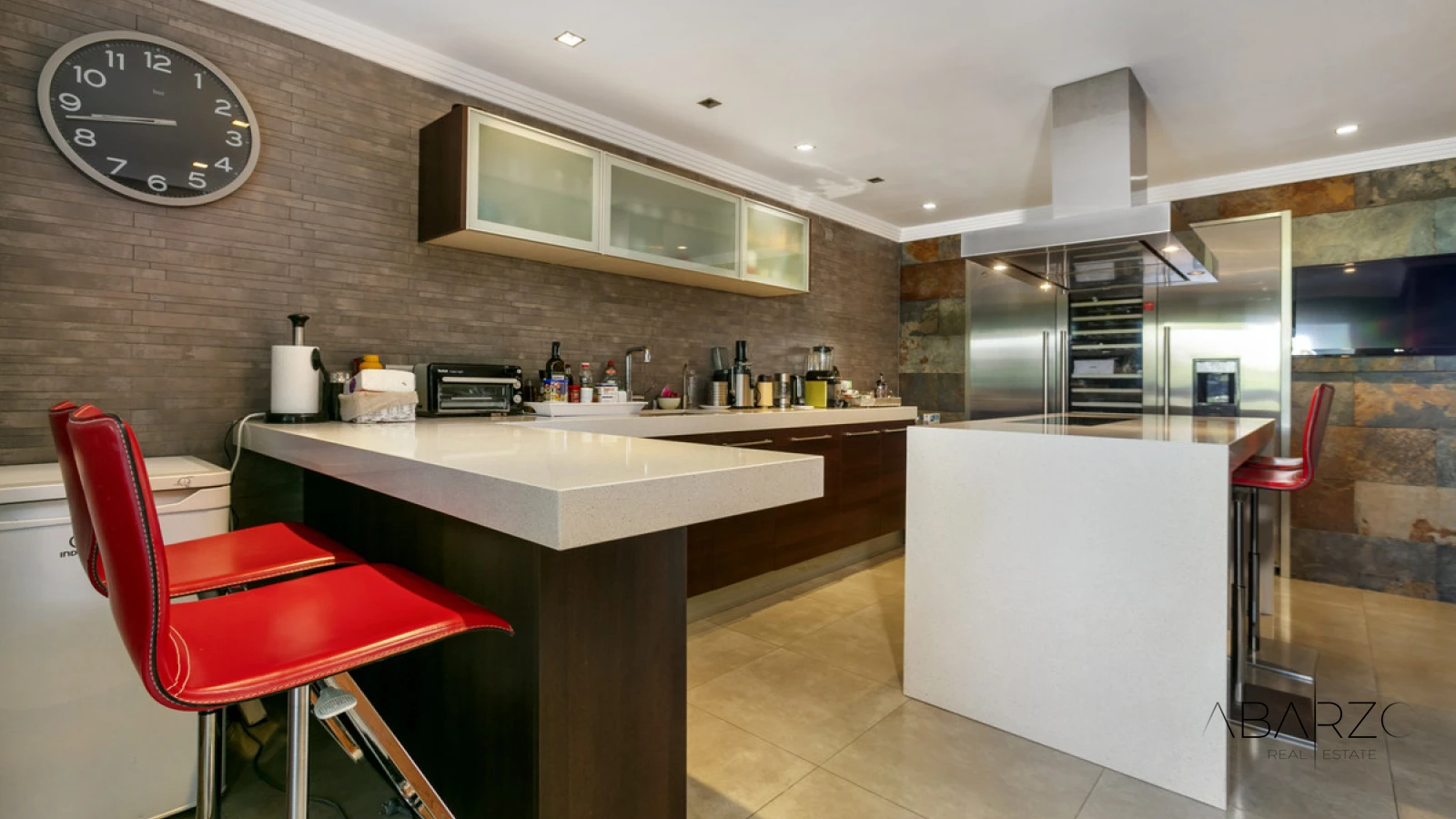 Stunning 4-Bedroom Apartment in Monte Parasio, Marbella with Private Terrace and Luxury Amenities — interior, Golden Mile, Marbella (14 of 36)