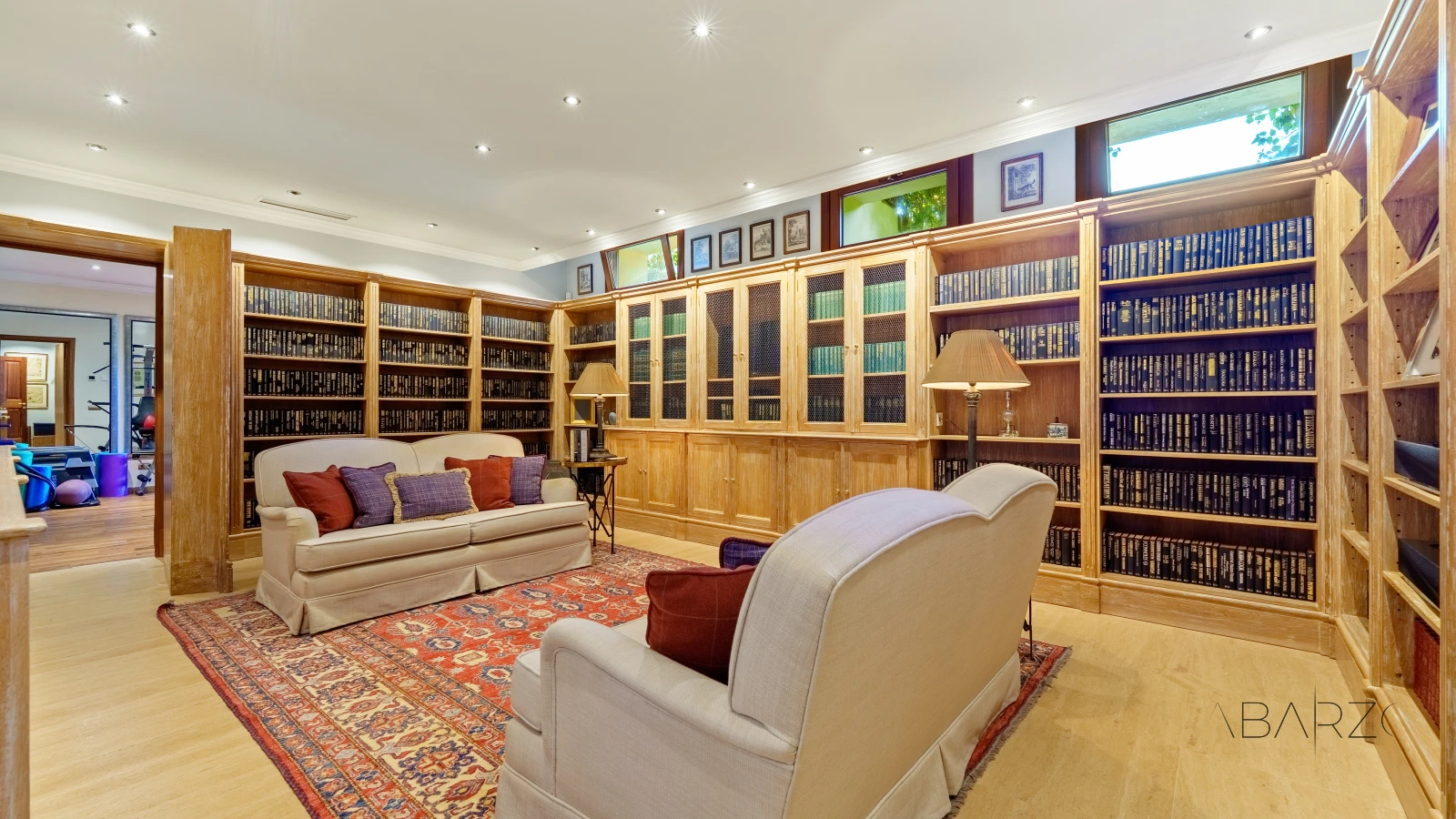 Outstanding Andalusian Villa in Marbella Golden Mile with Heated Pool and Panoramic Views — interior, Golden Mile, Marbella (36 of 50)