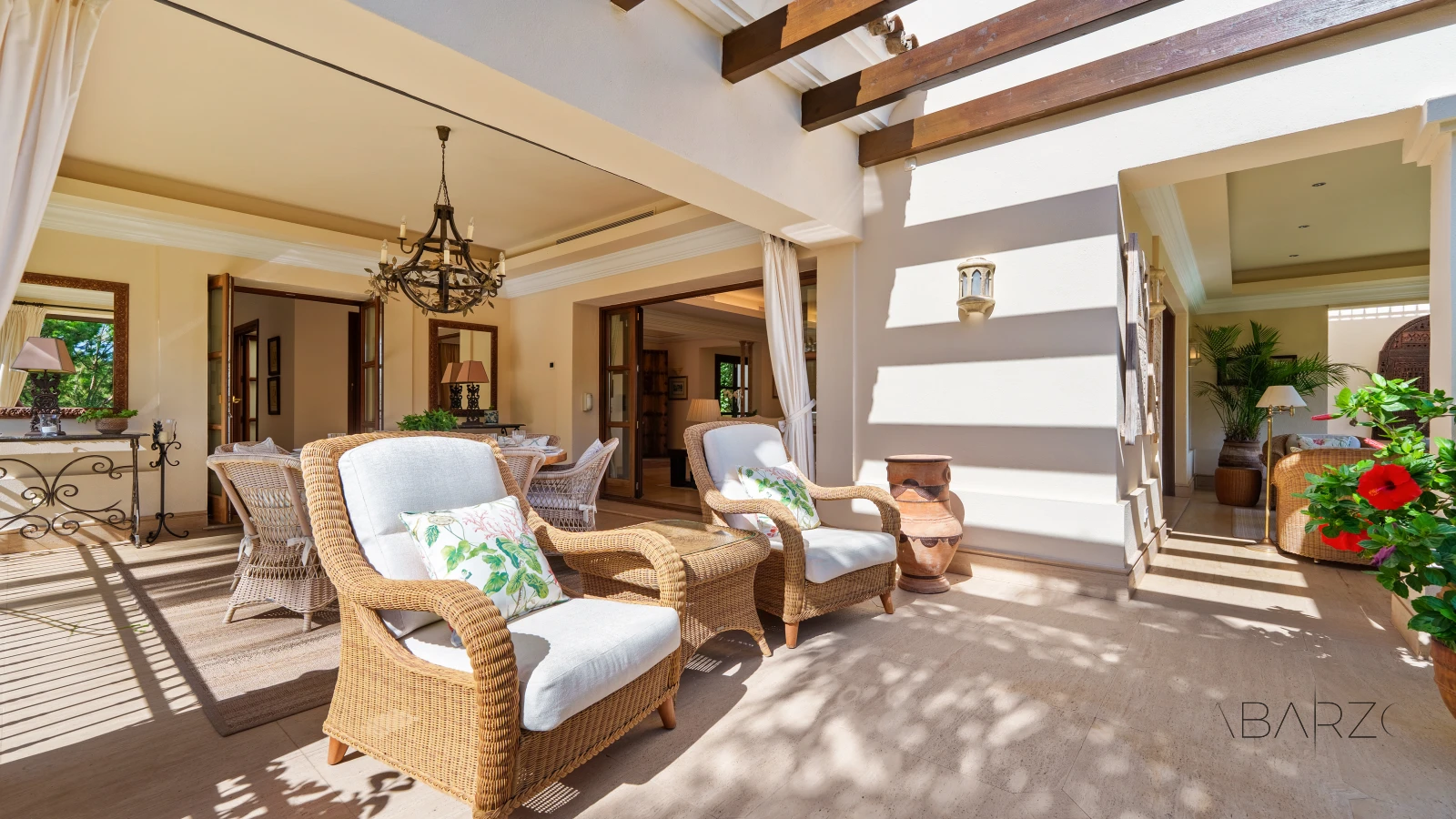 Outstanding Andalusian Villa in Marbella Golden Mile with Heated Pool and Panoramic Views — interior, Golden Mile, Marbella (13 of 50)